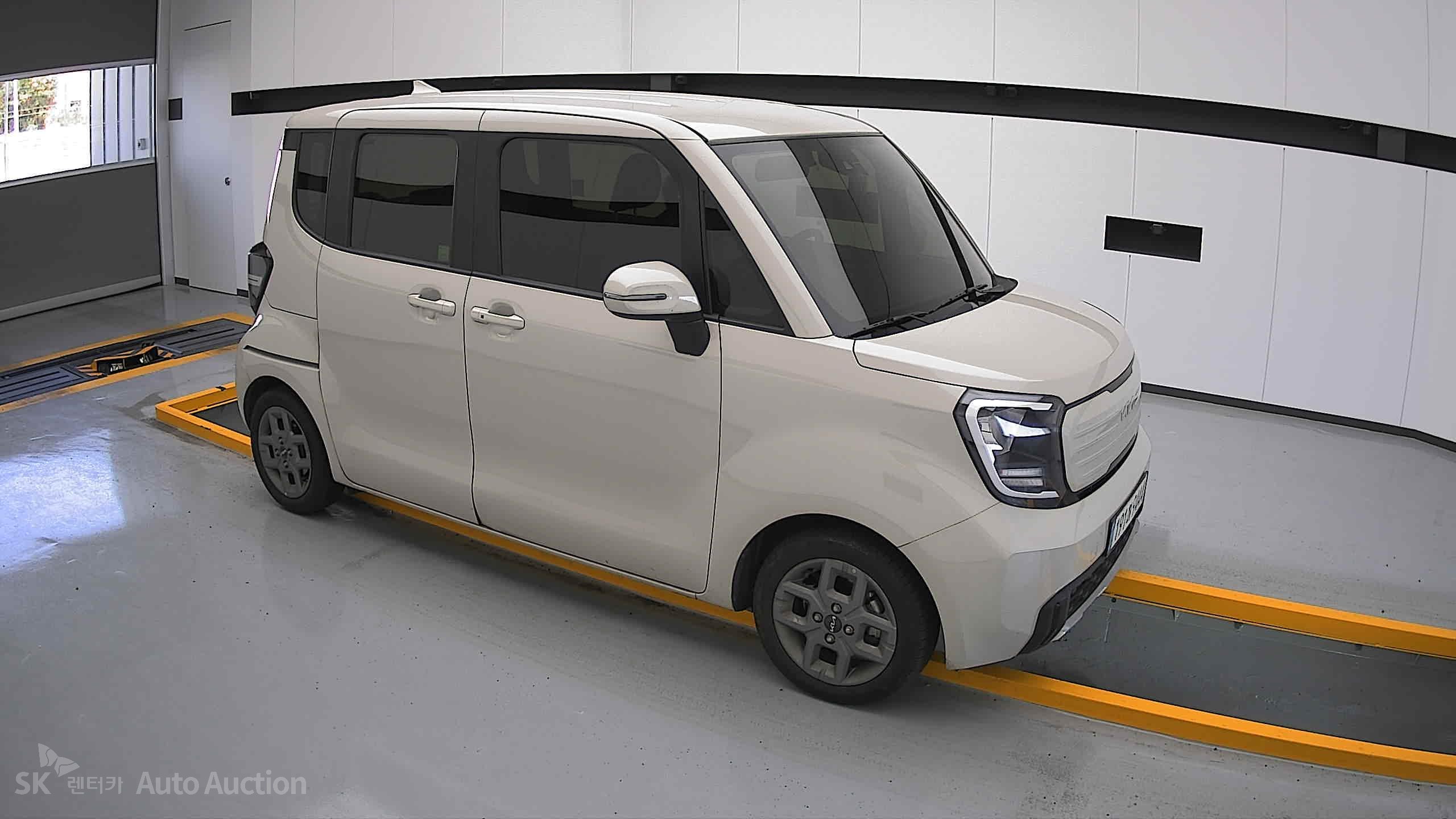 2023 - kia ray