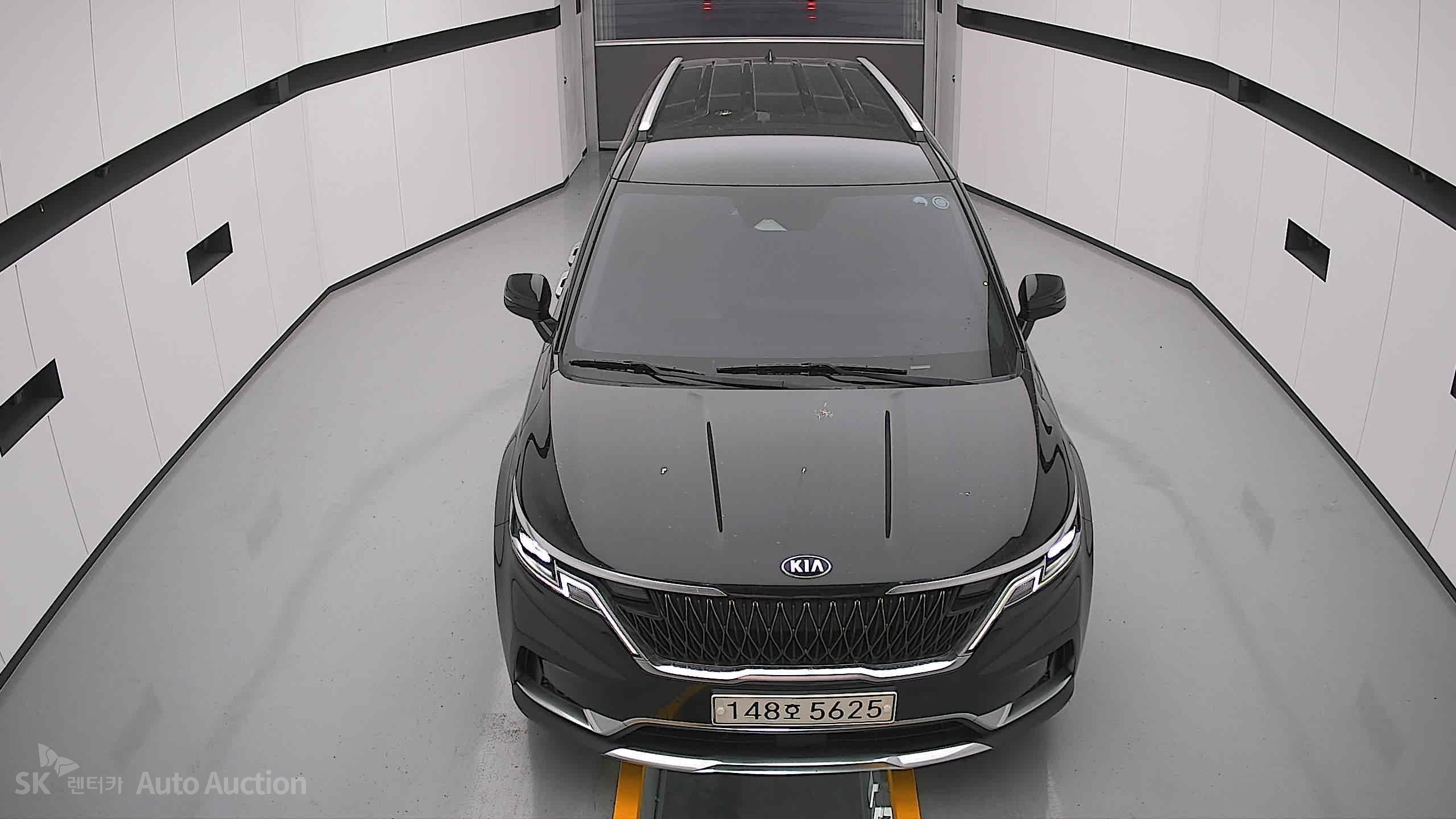 2021 - kia carnival