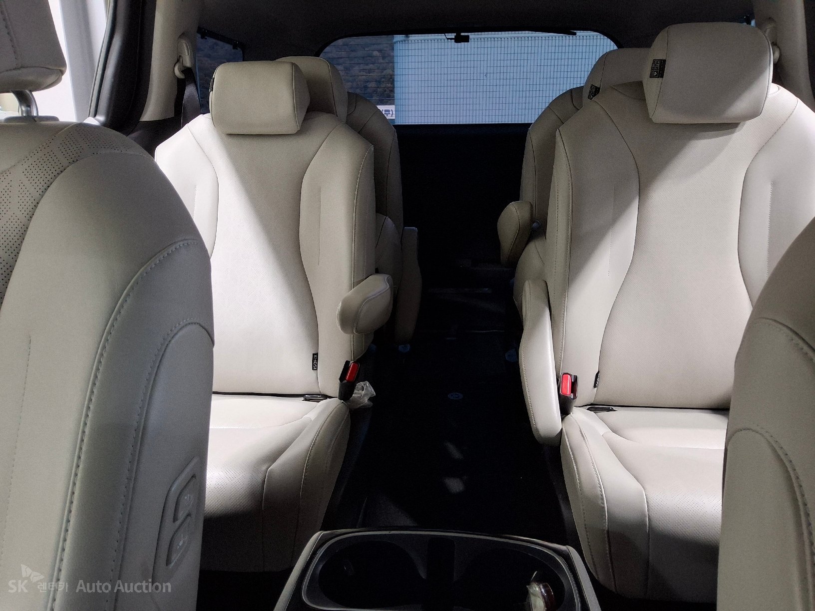 2021 - kia carnival
