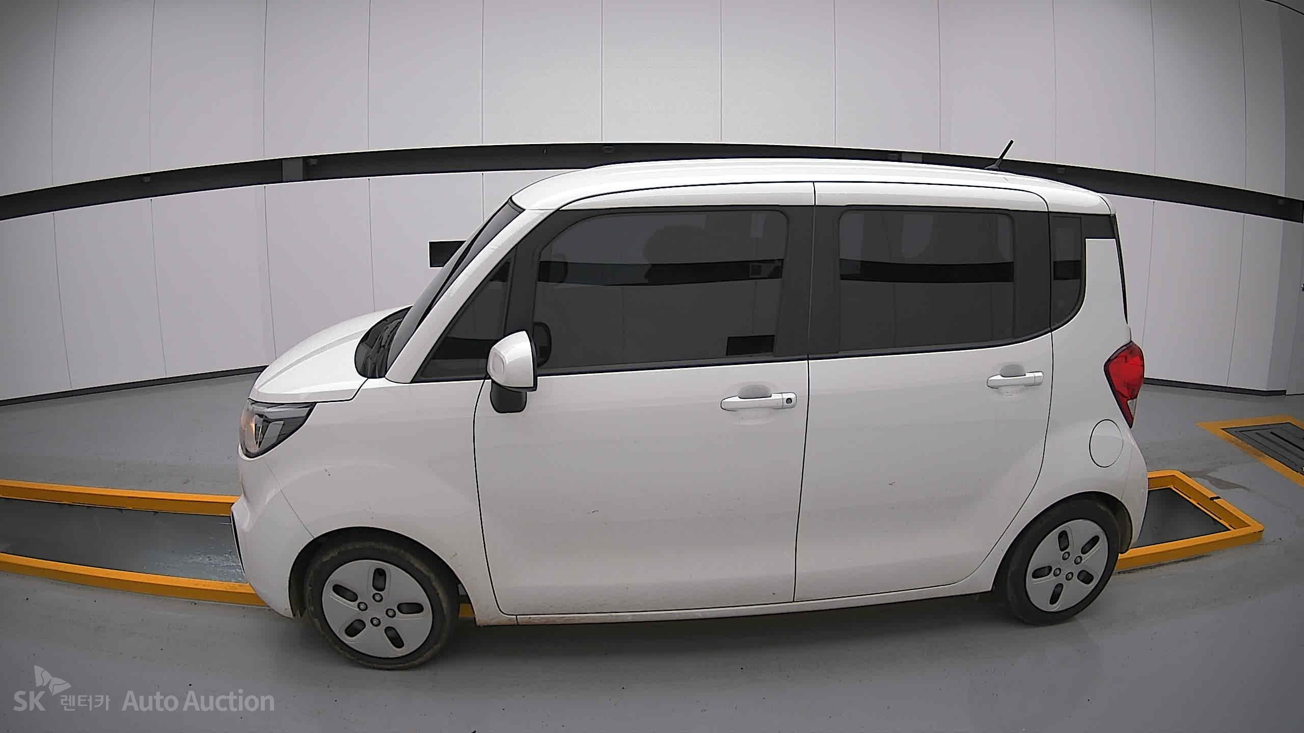 2022 - kia ray