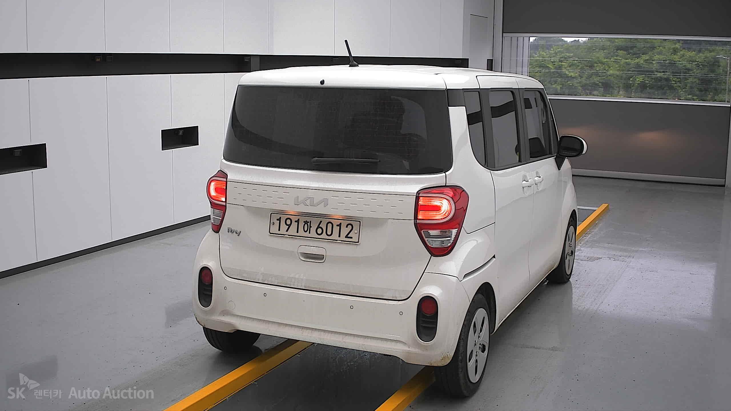 2022 - kia ray