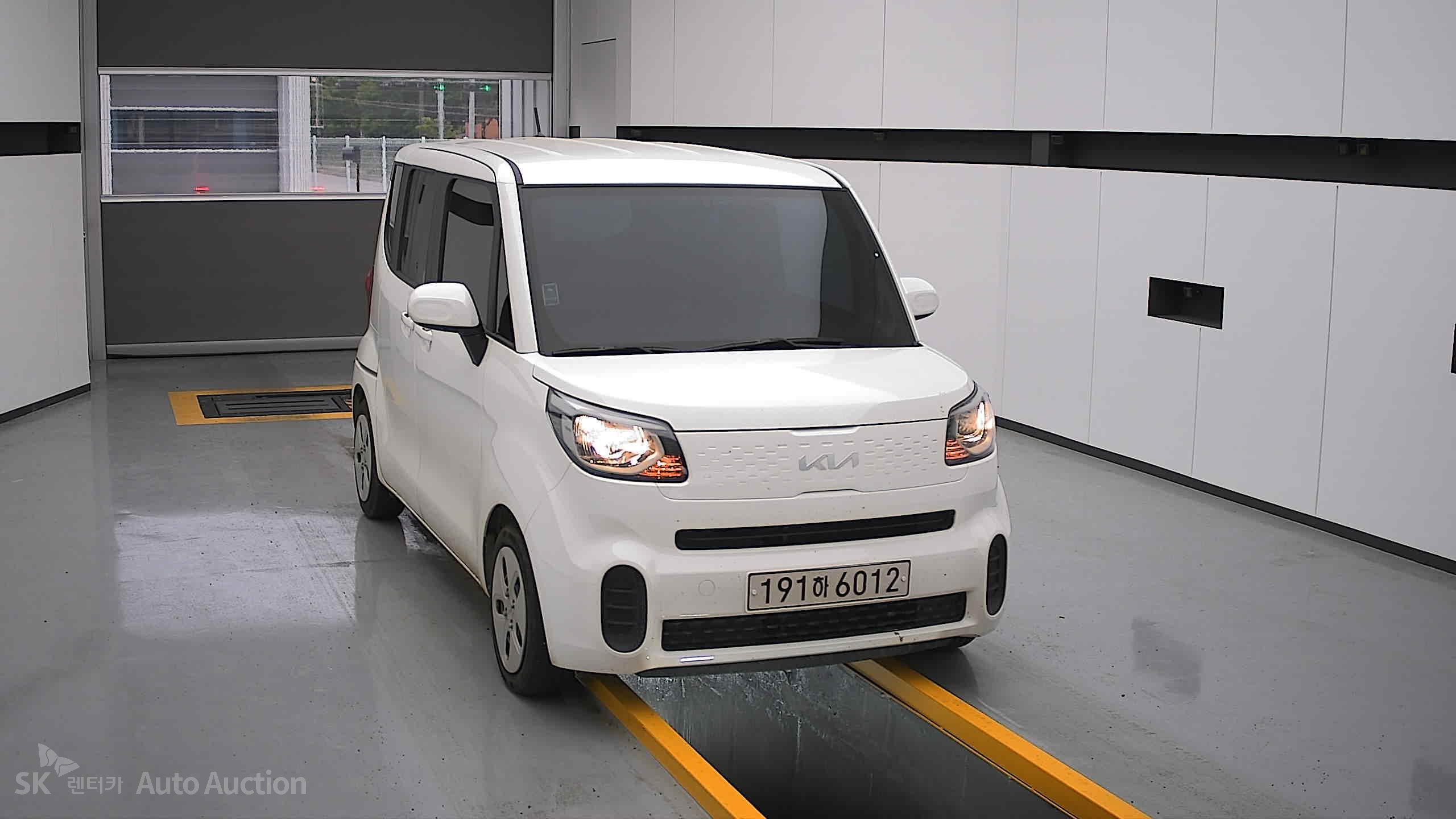 2022 - kia ray