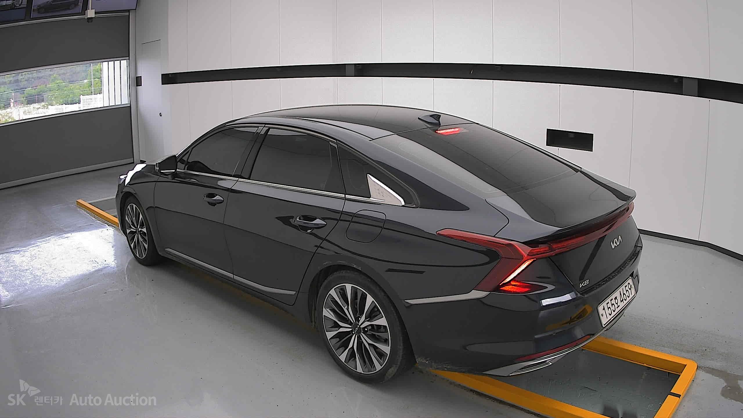 2022 - kia k8