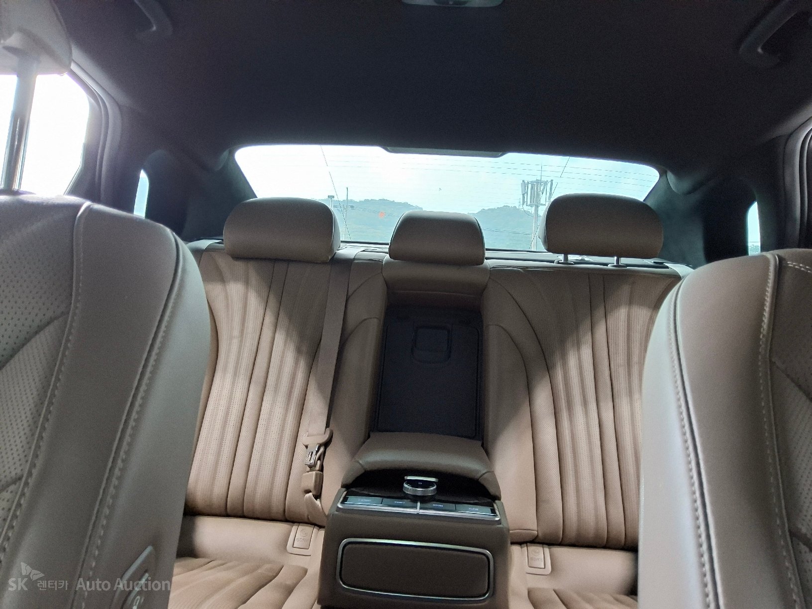 2022 - kia k8