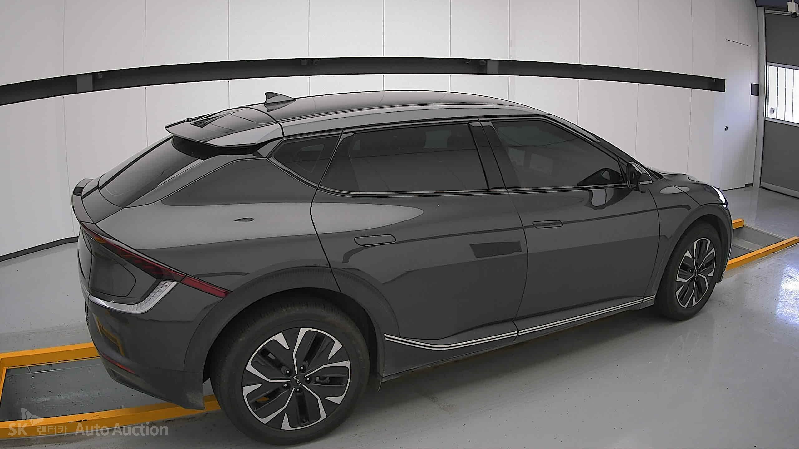 2022 - kia ev6
