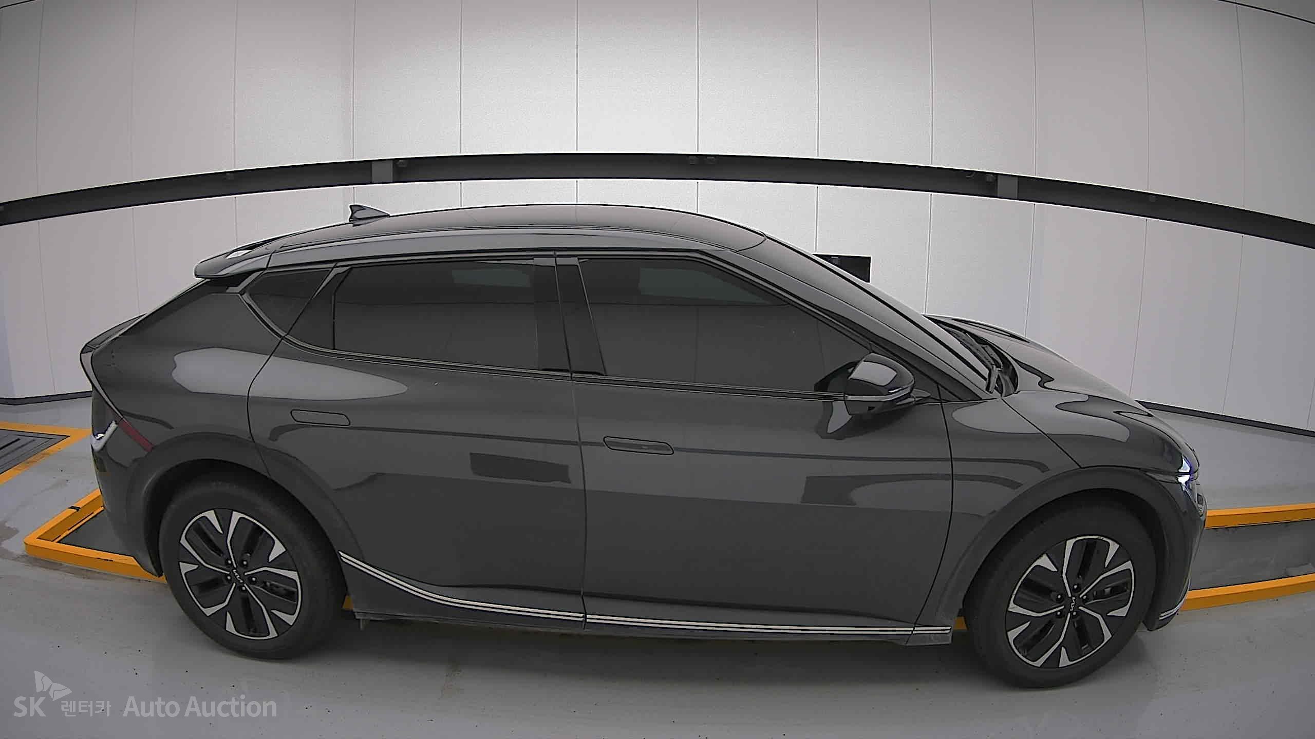 2022 - kia ev6