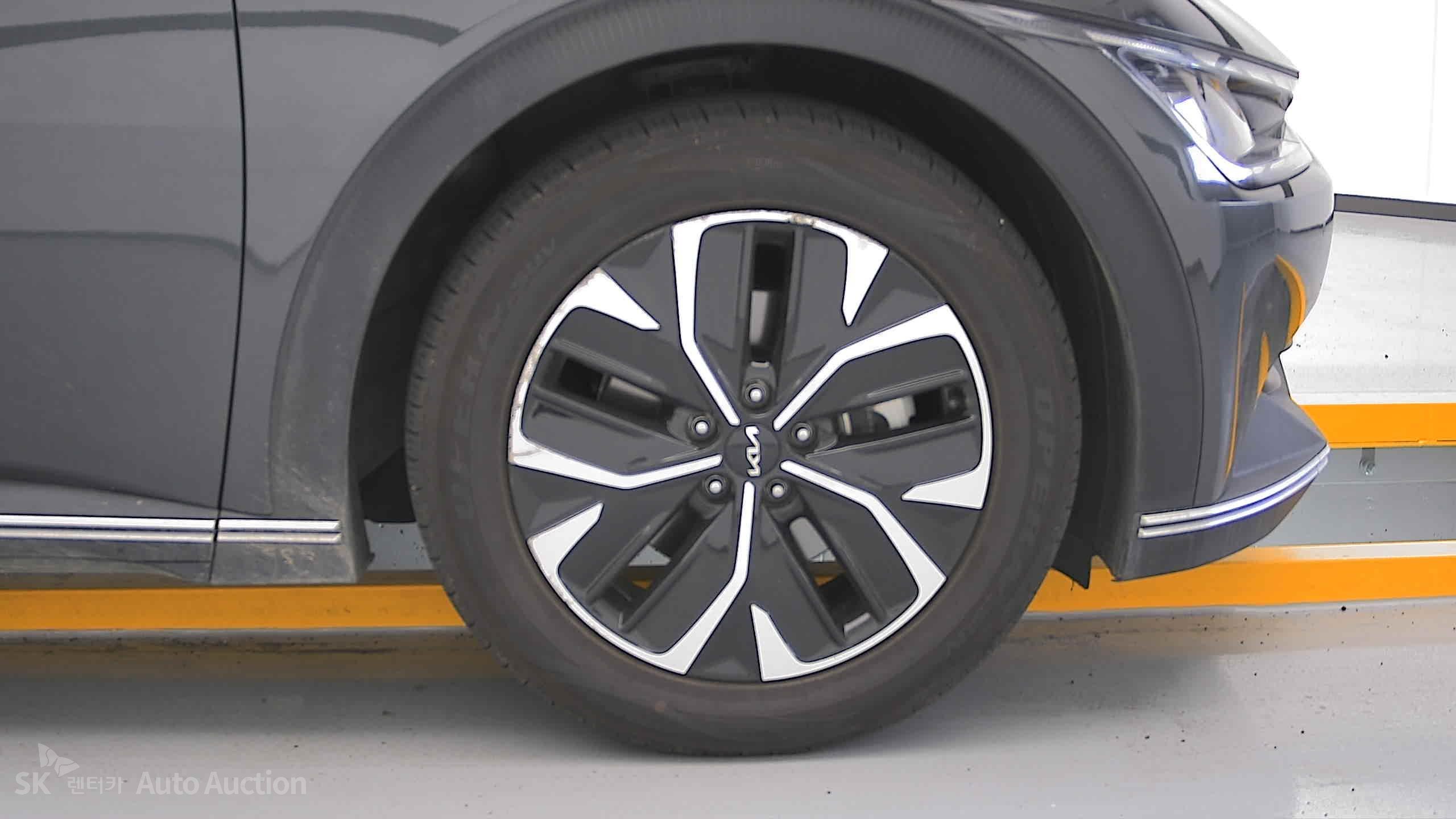 2022 - kia ev6