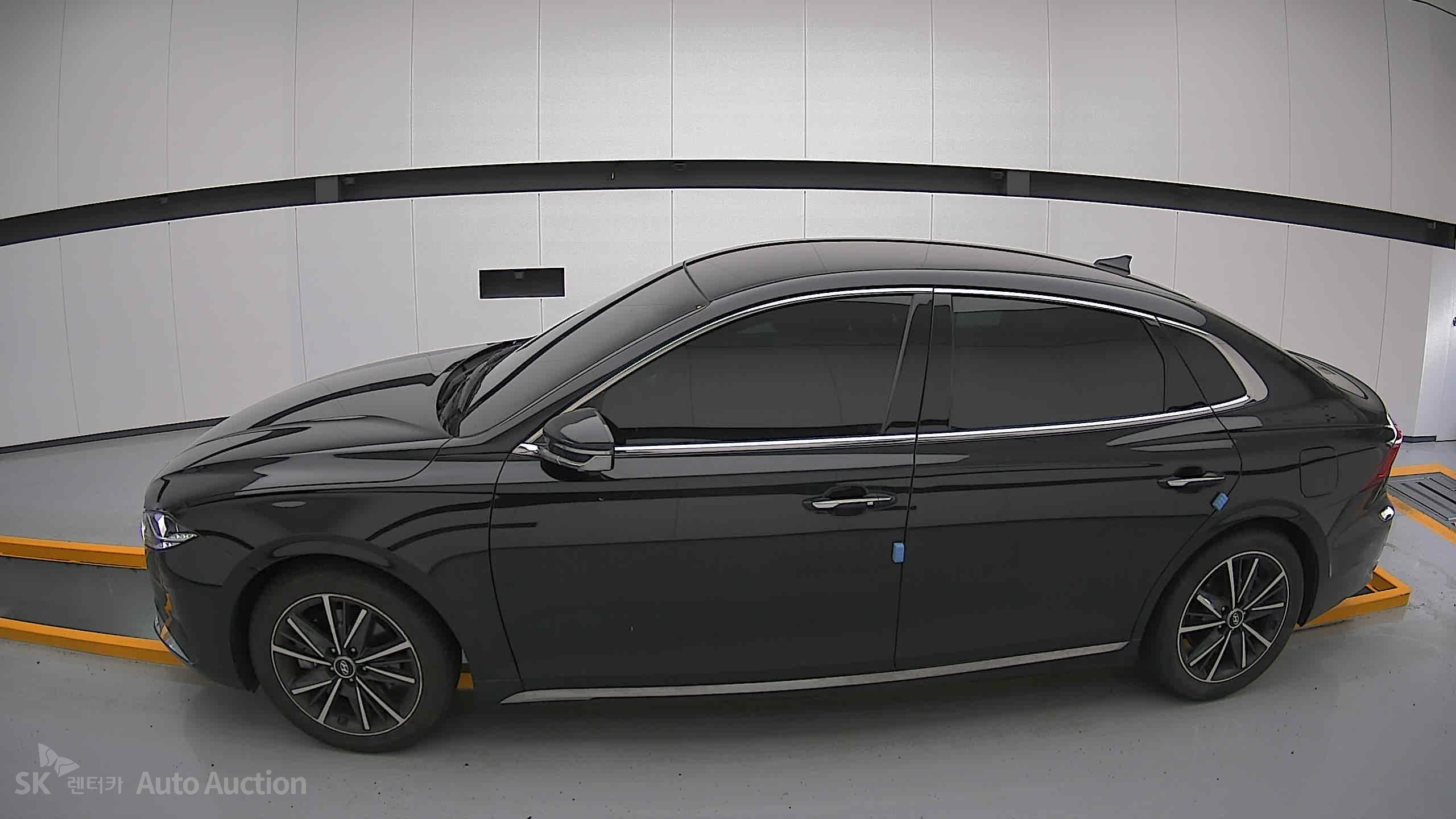 2022 - hyundai grandeur