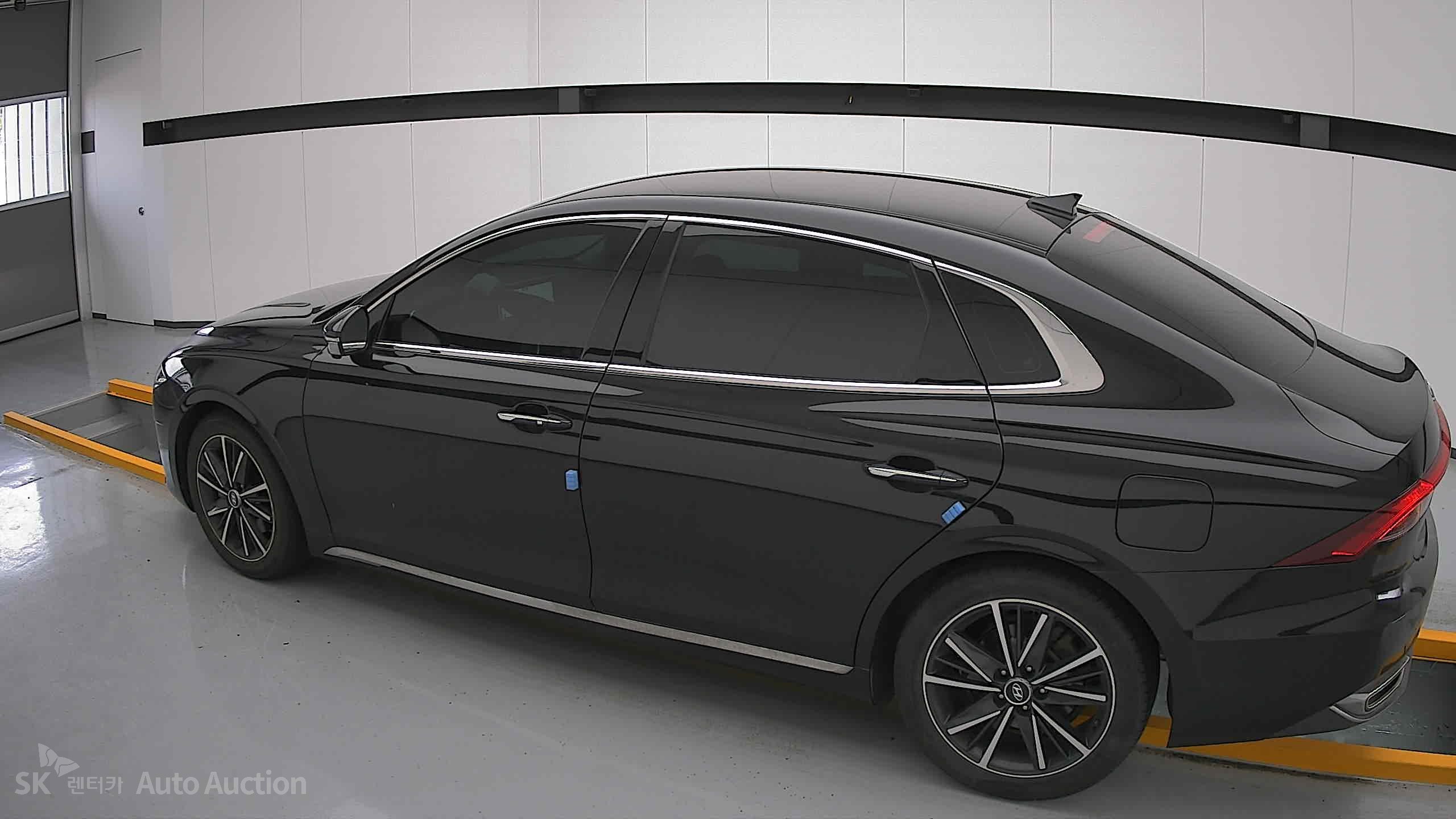 2022 - hyundai grandeur