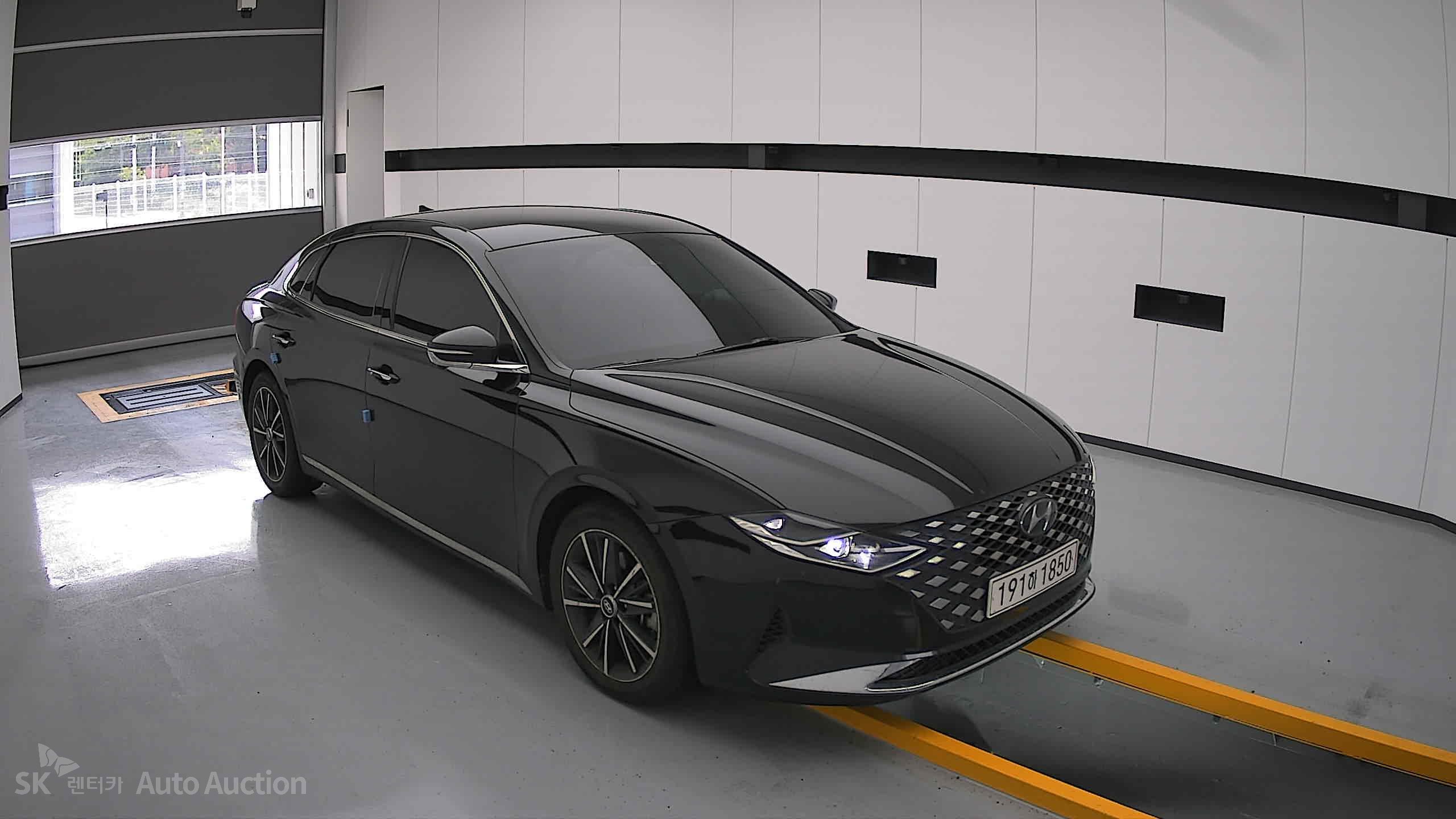 2022 - hyundai grandeur