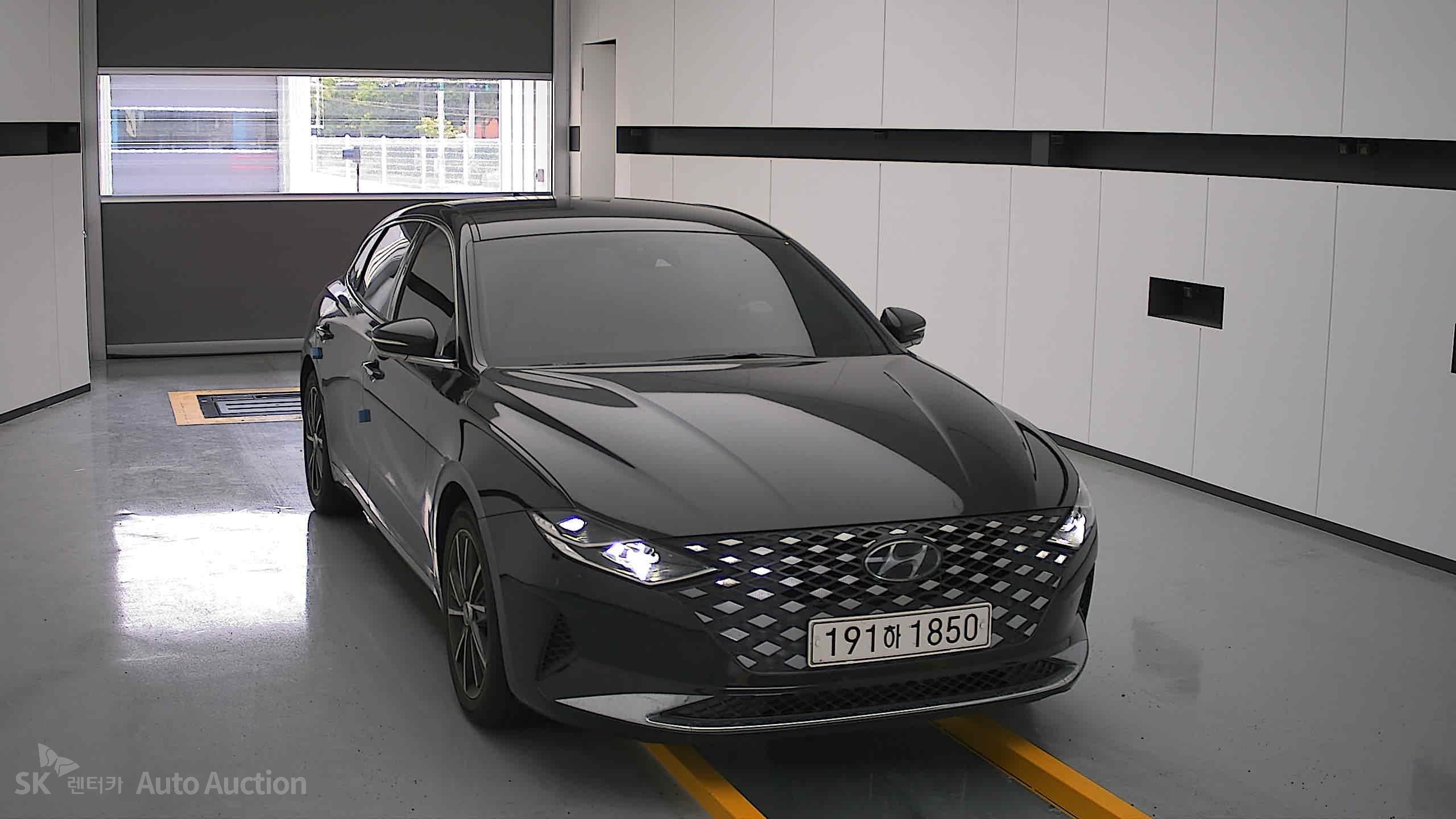 2022 - hyundai grandeur