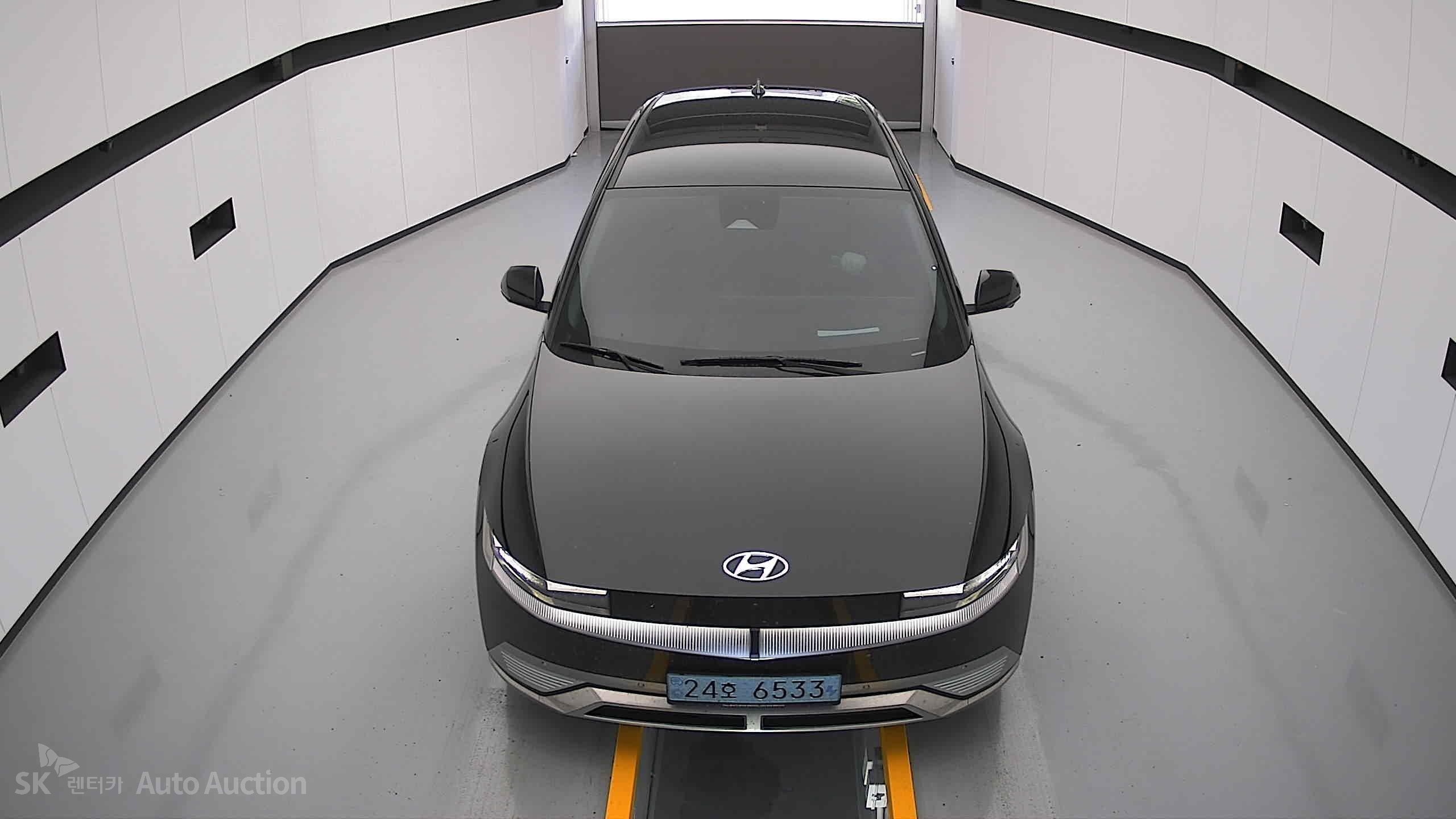 2022 - hyundai ioniq