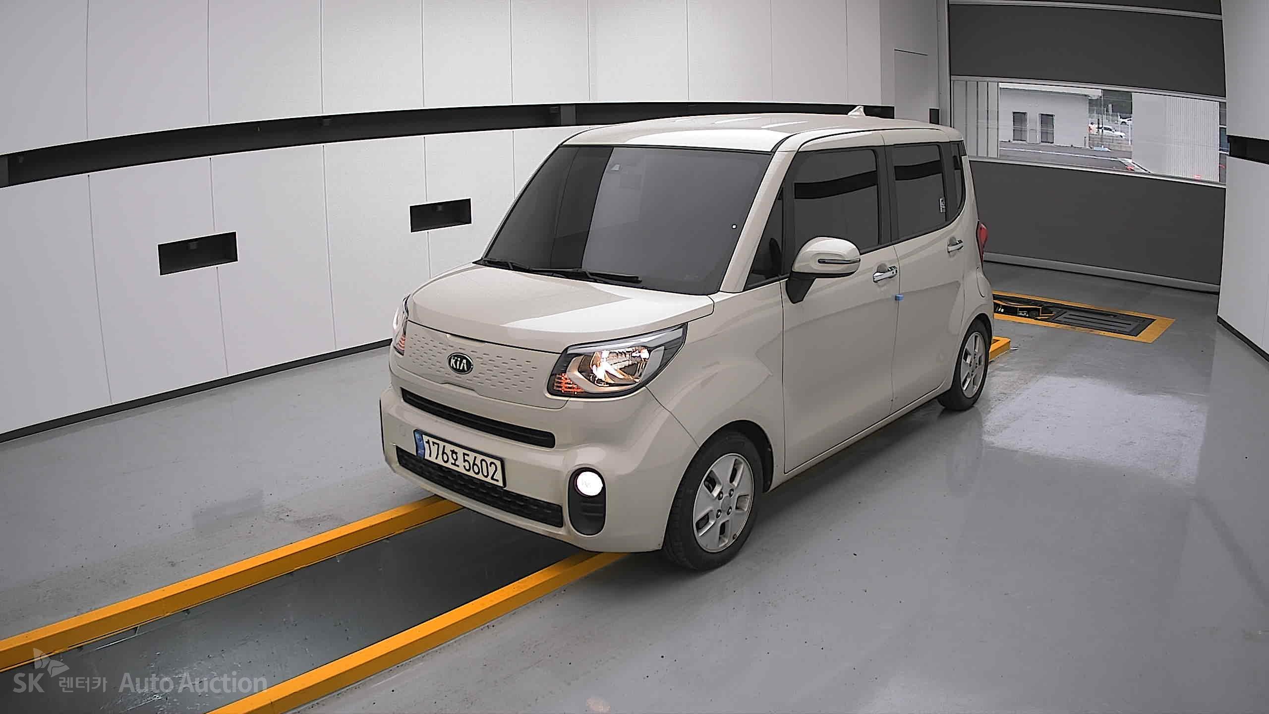 2021 - kia ray