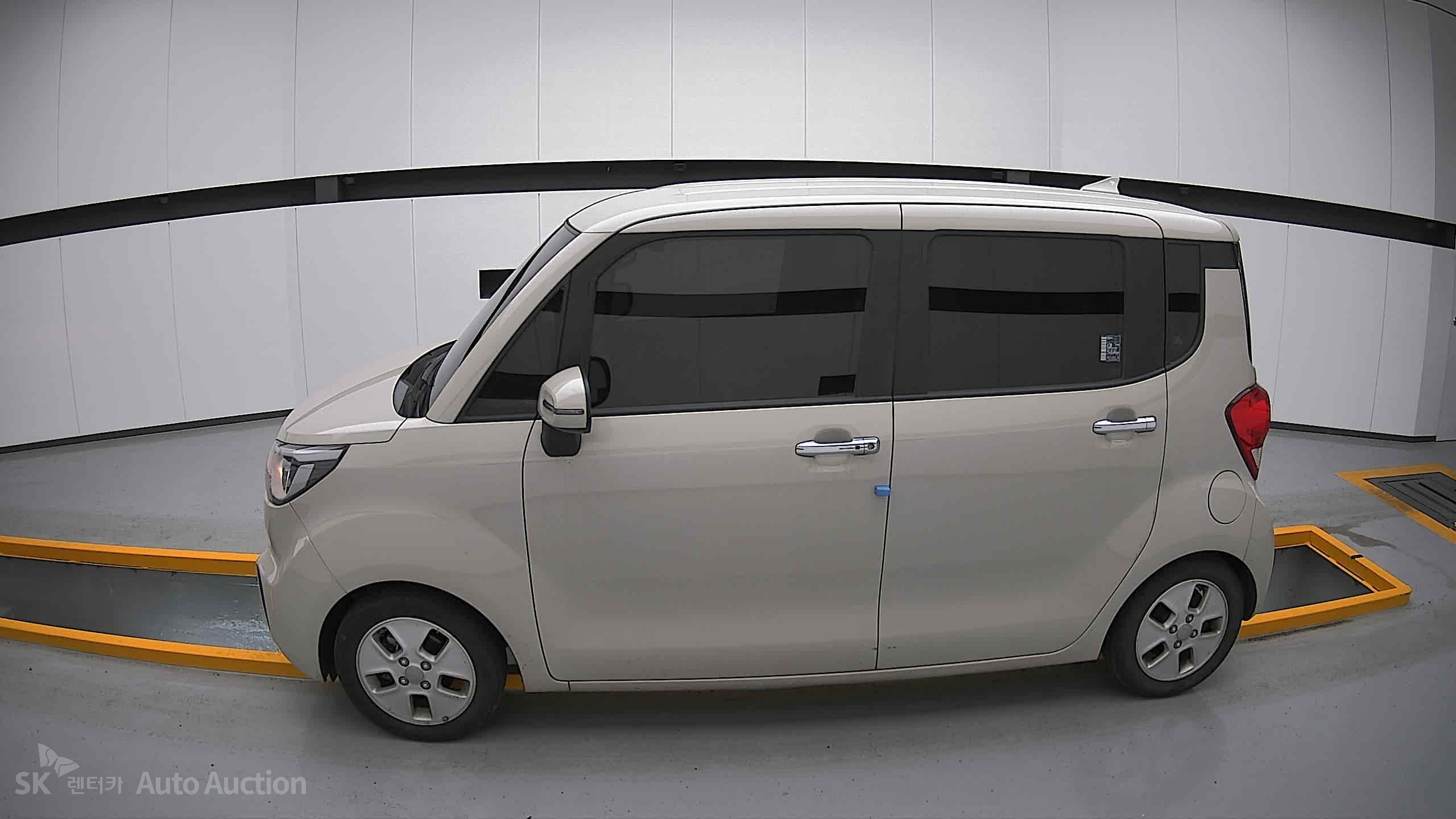 2021 - kia ray