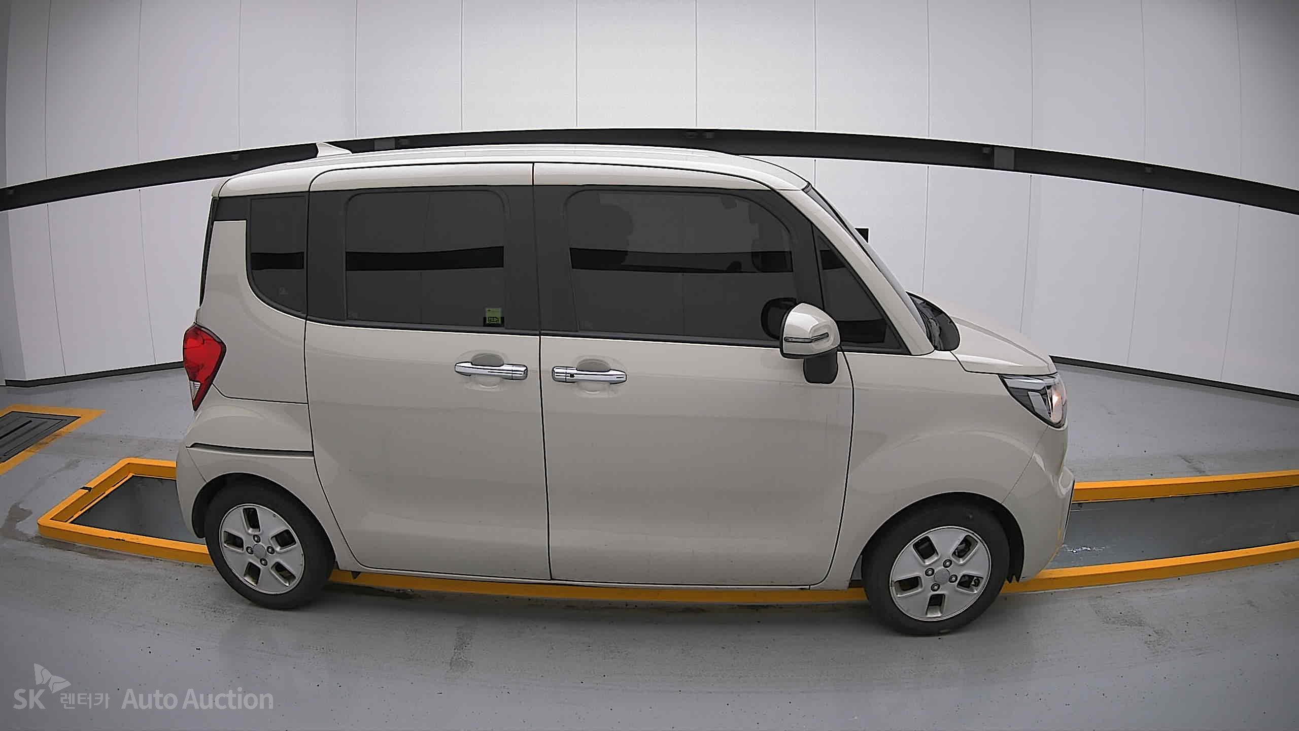 2021 - kia ray