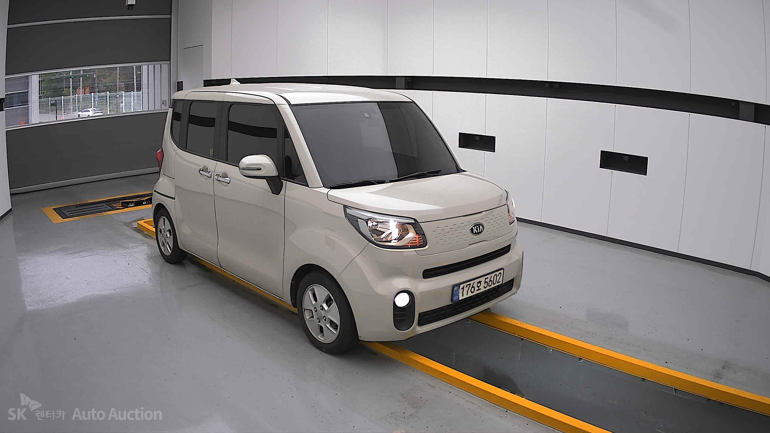 2021 - kia ray
