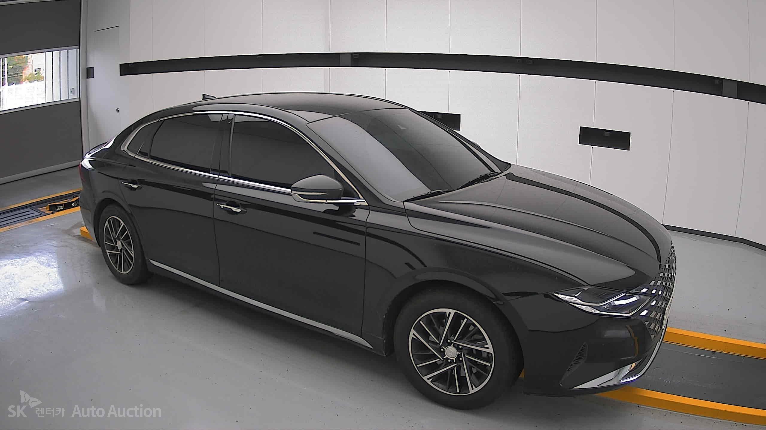 2021 - hyundai grandeur