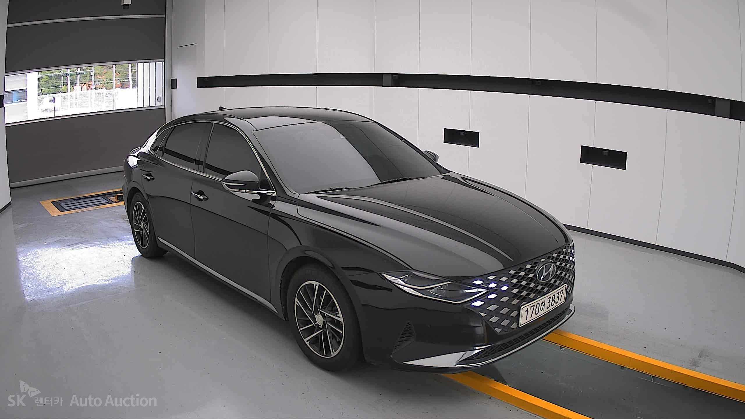 2021 - hyundai grandeur
