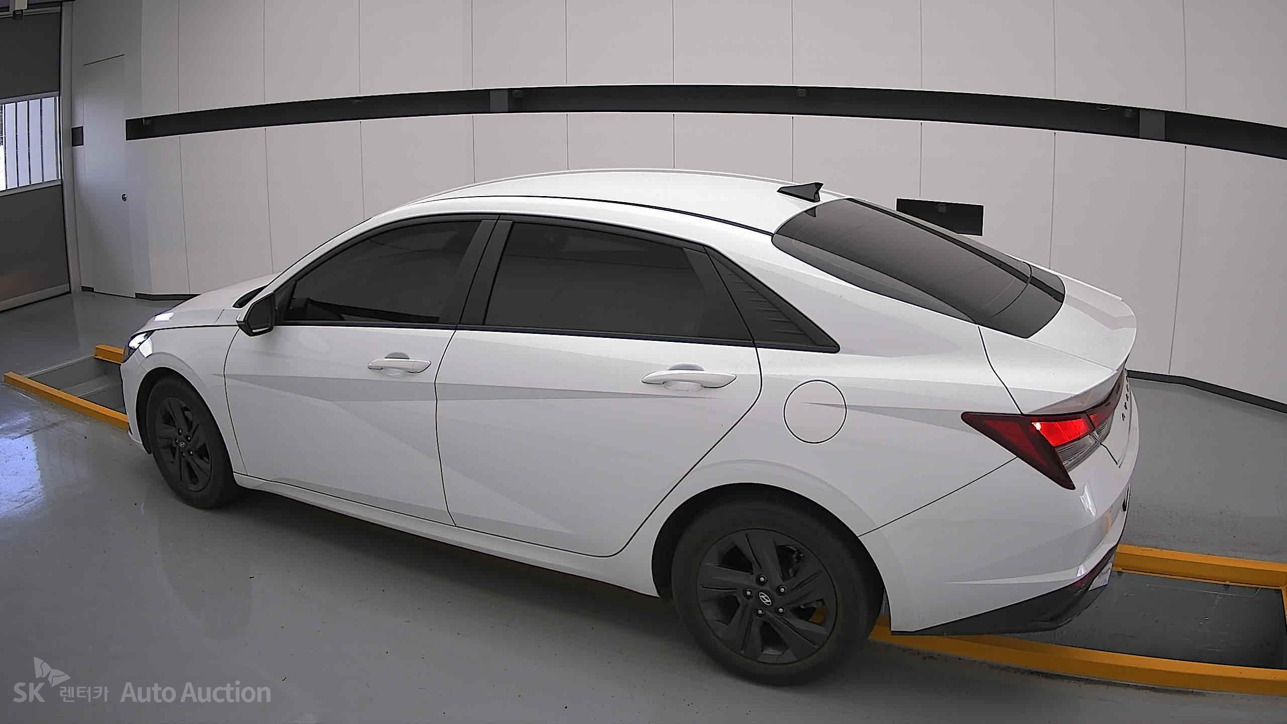 2023 - hyundai avante