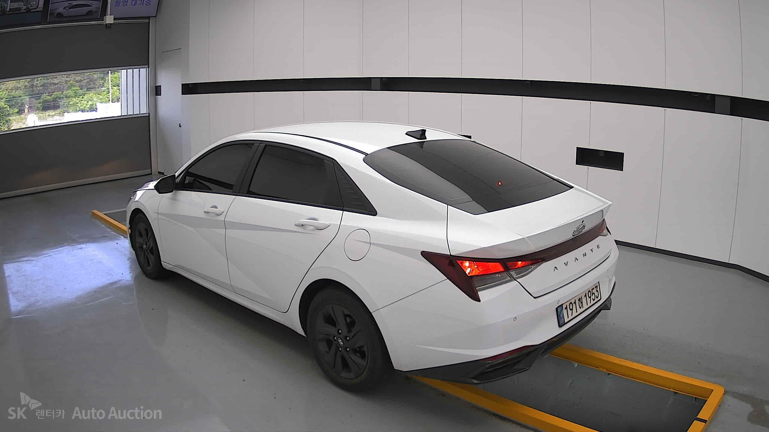 2023 - hyundai avante