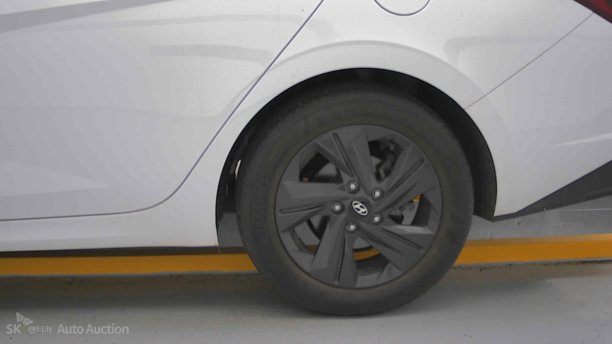2023 - hyundai avante
