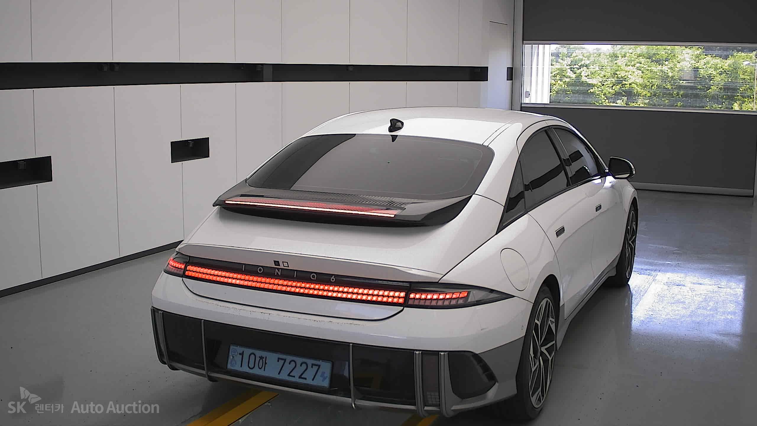 2023 - hyundai ioniq