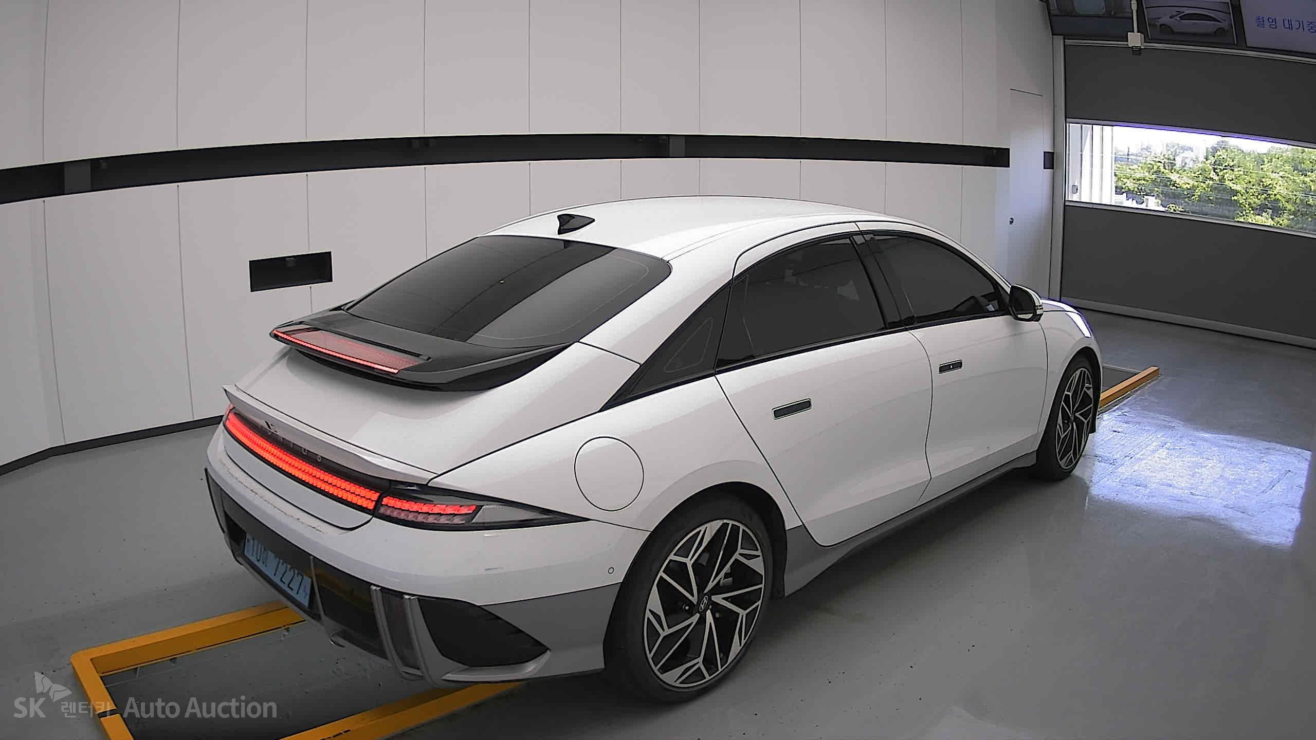 2023 - hyundai ioniq