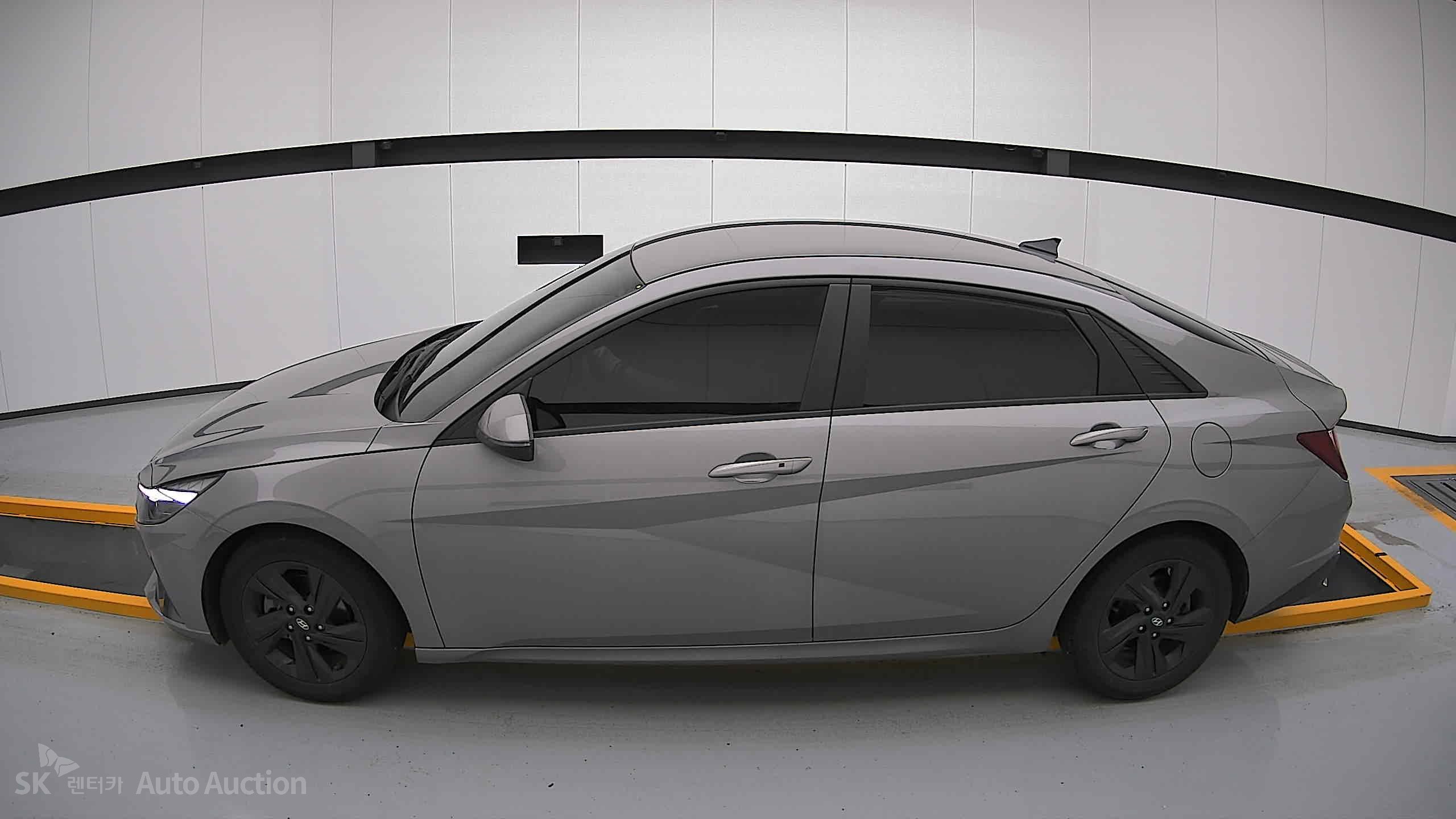 2022 - hyundai avante