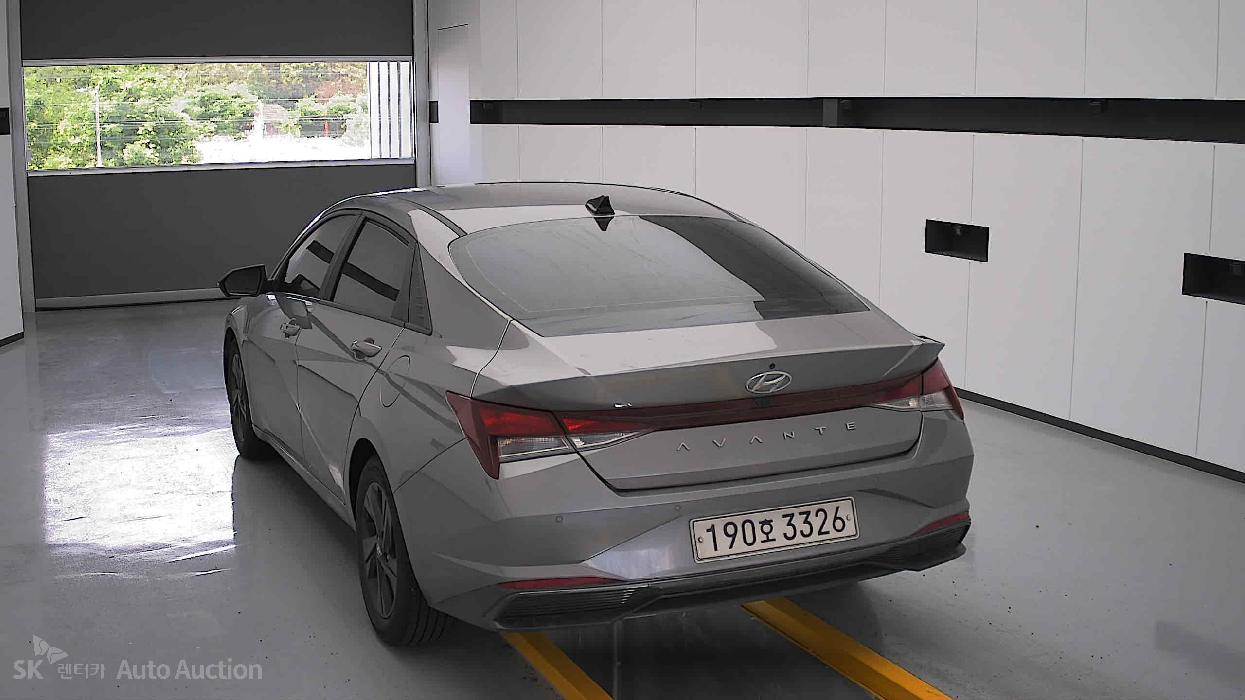 2022 - hyundai avante