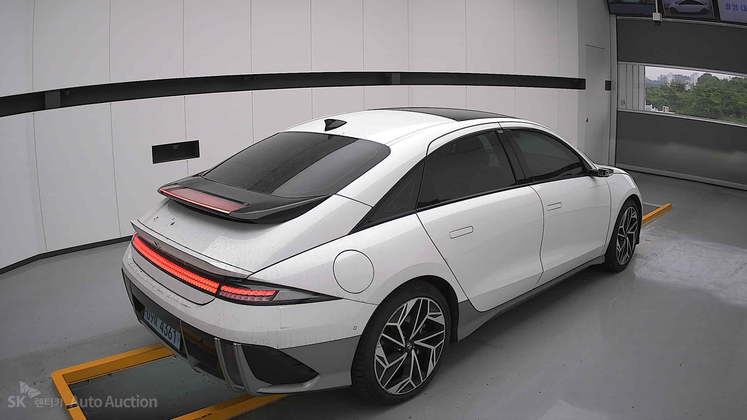 2023 - hyundai ioniq
