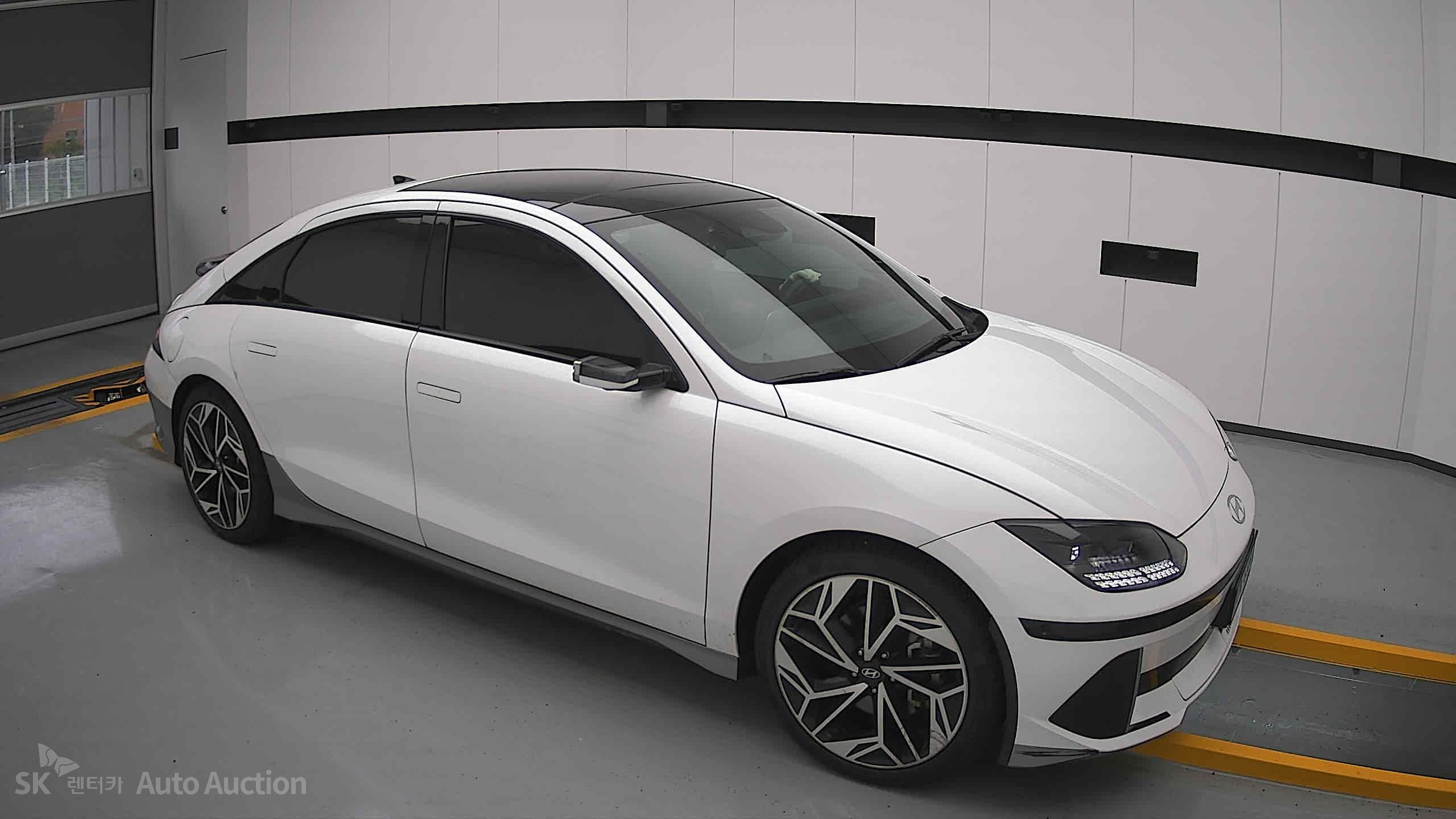 2023 - hyundai ioniq