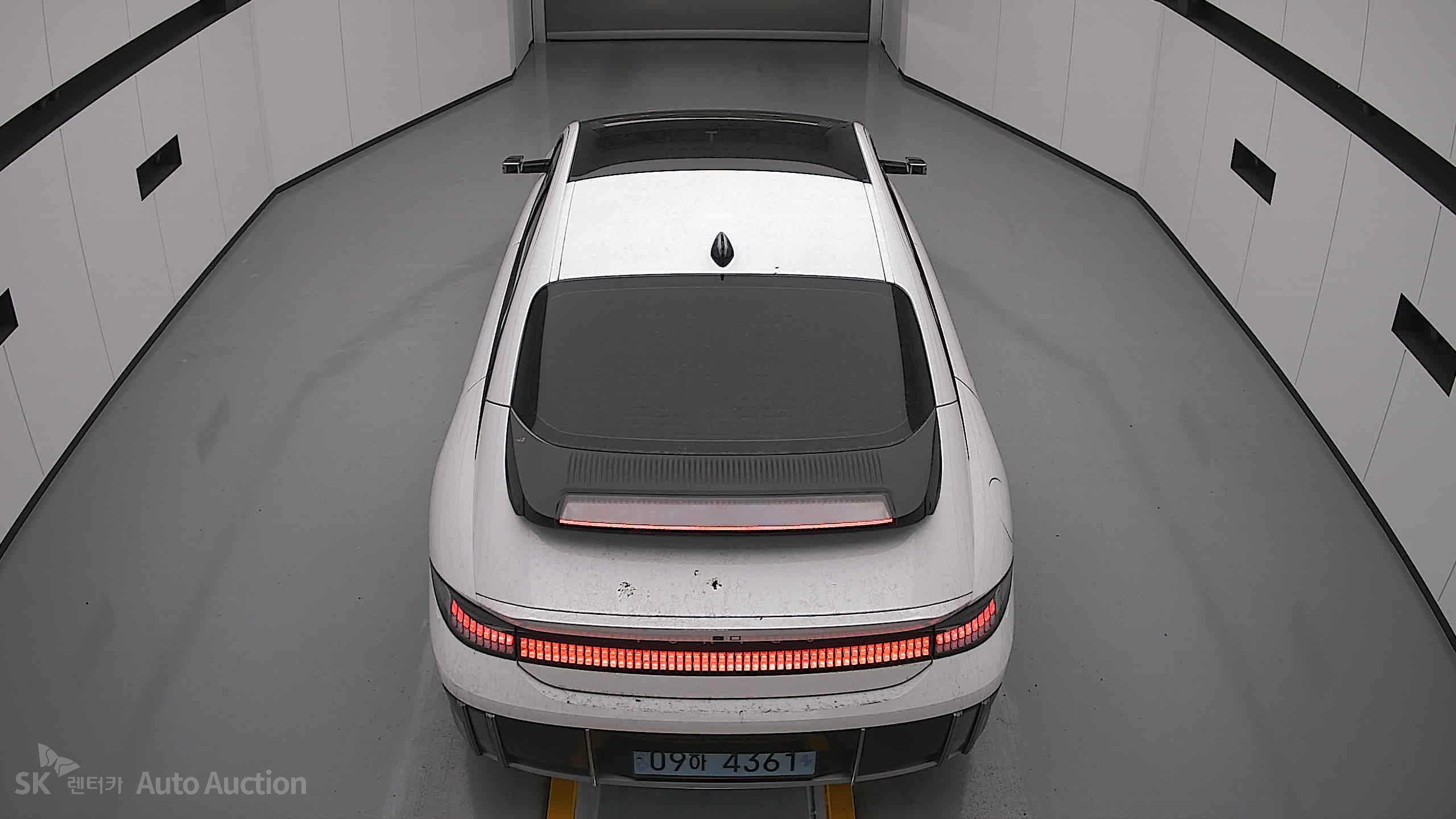 2023 - hyundai ioniq