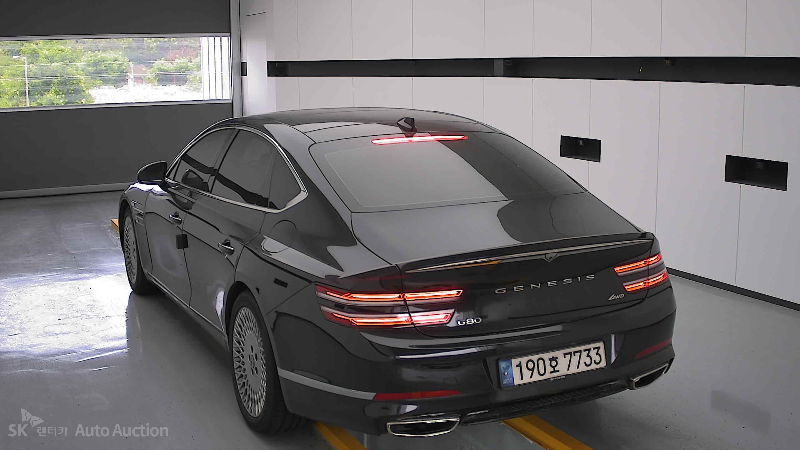 2022 - genesis g80
