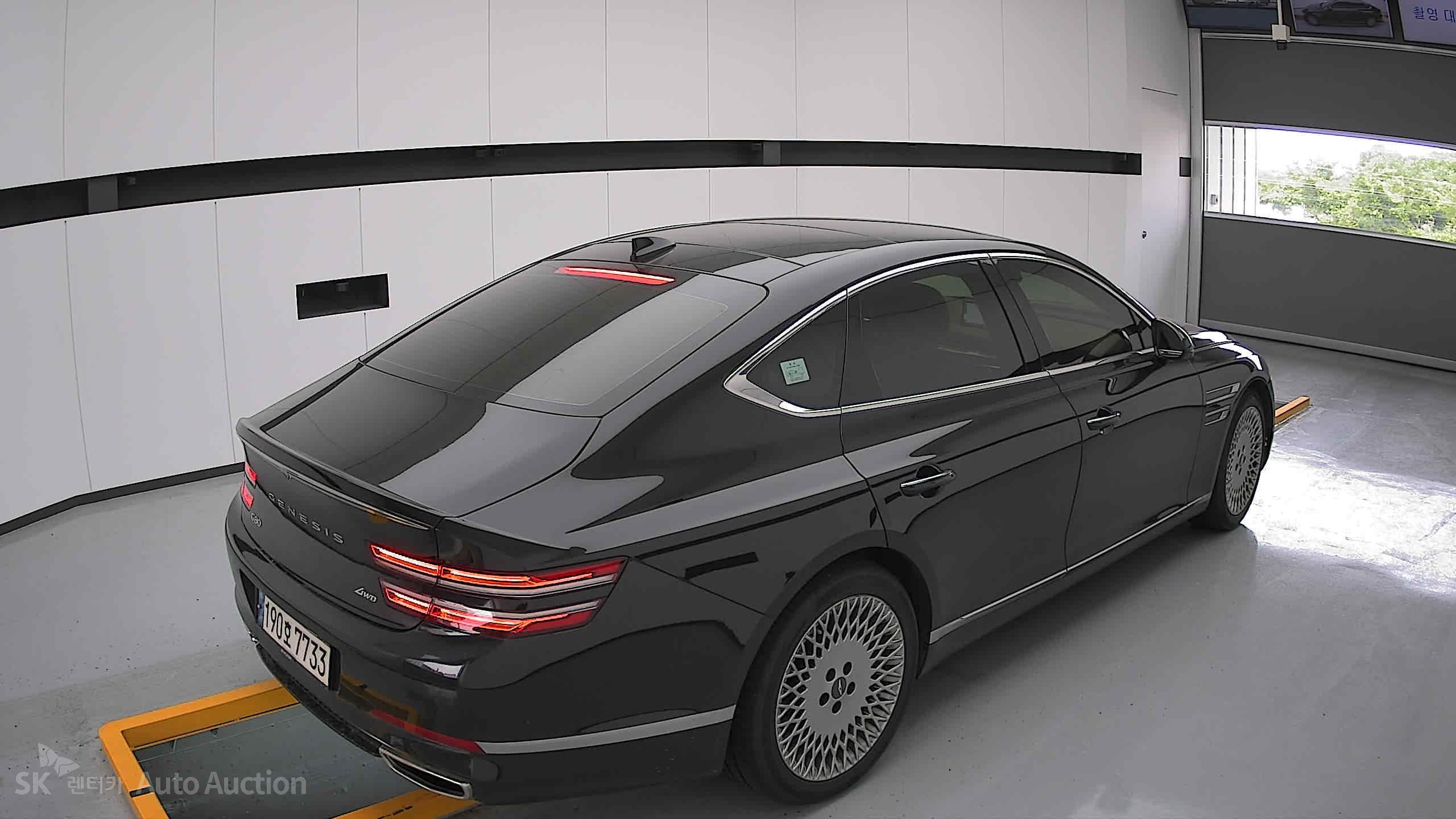 2022 - genesis g80
