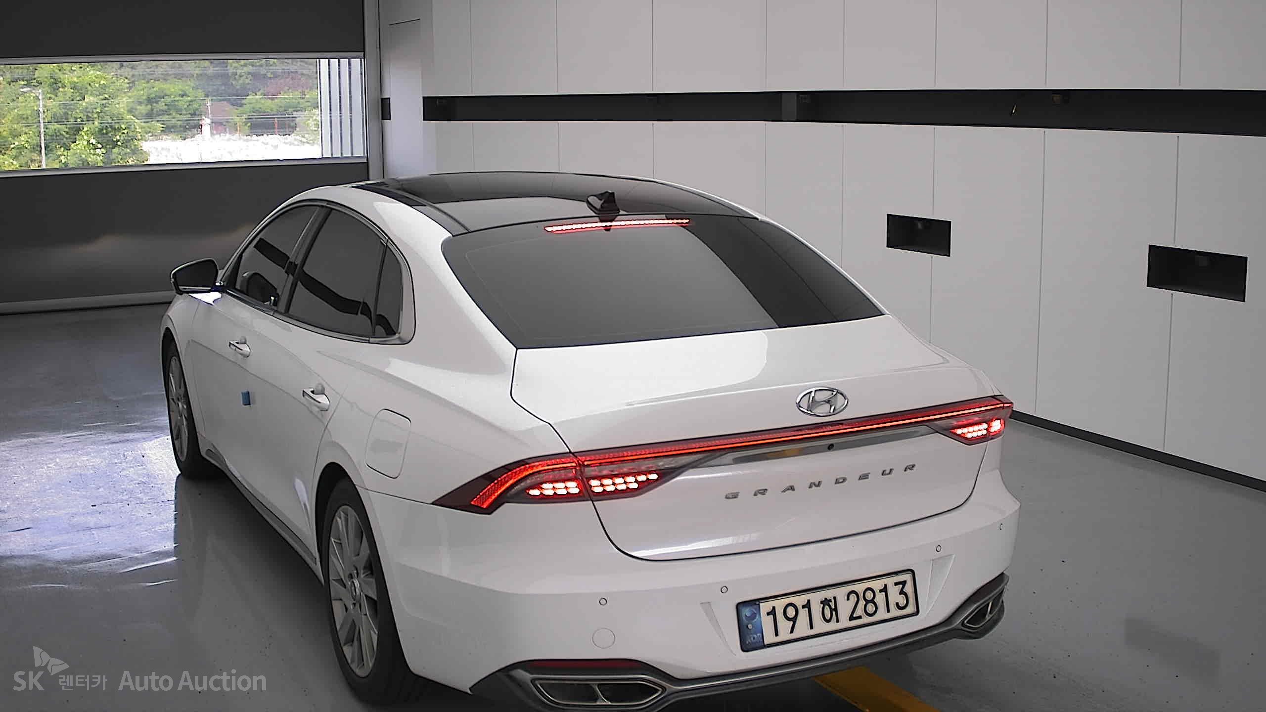 2022 - hyundai grandeur