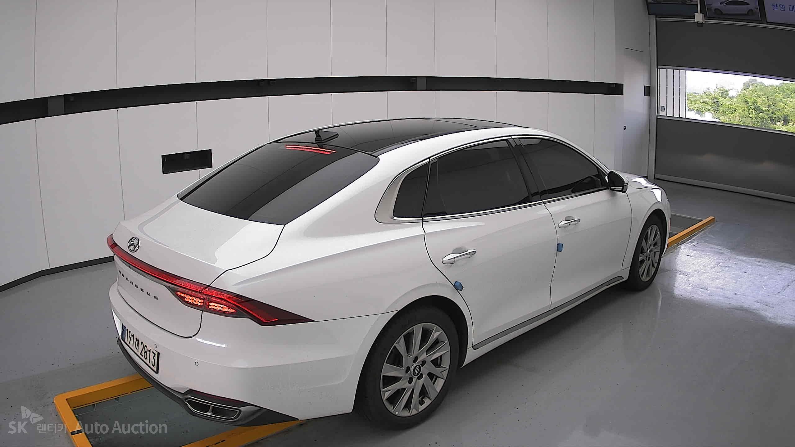 2022 - hyundai grandeur