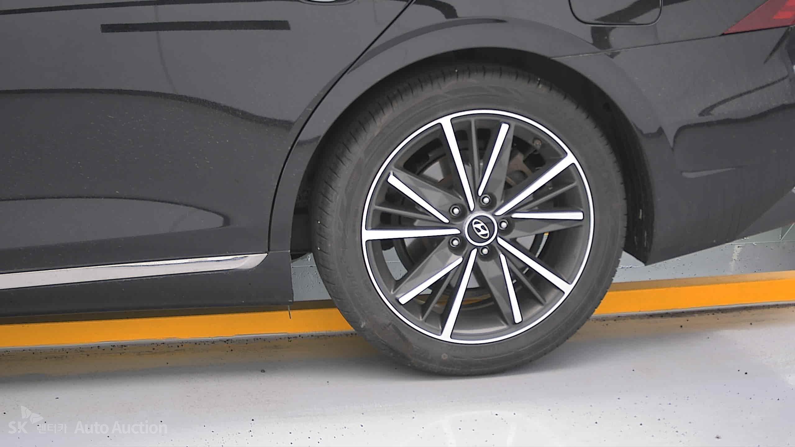 2023 - hyundai grandeur