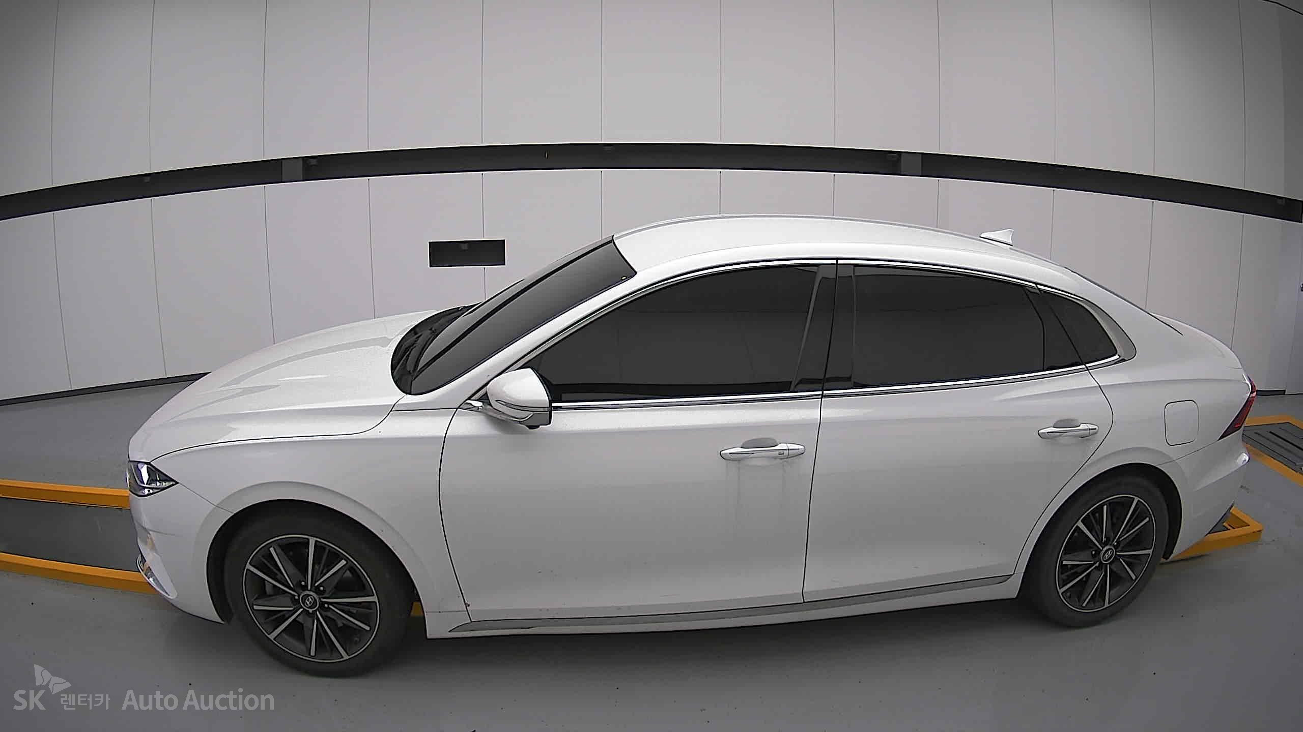 2023 - hyundai grandeur