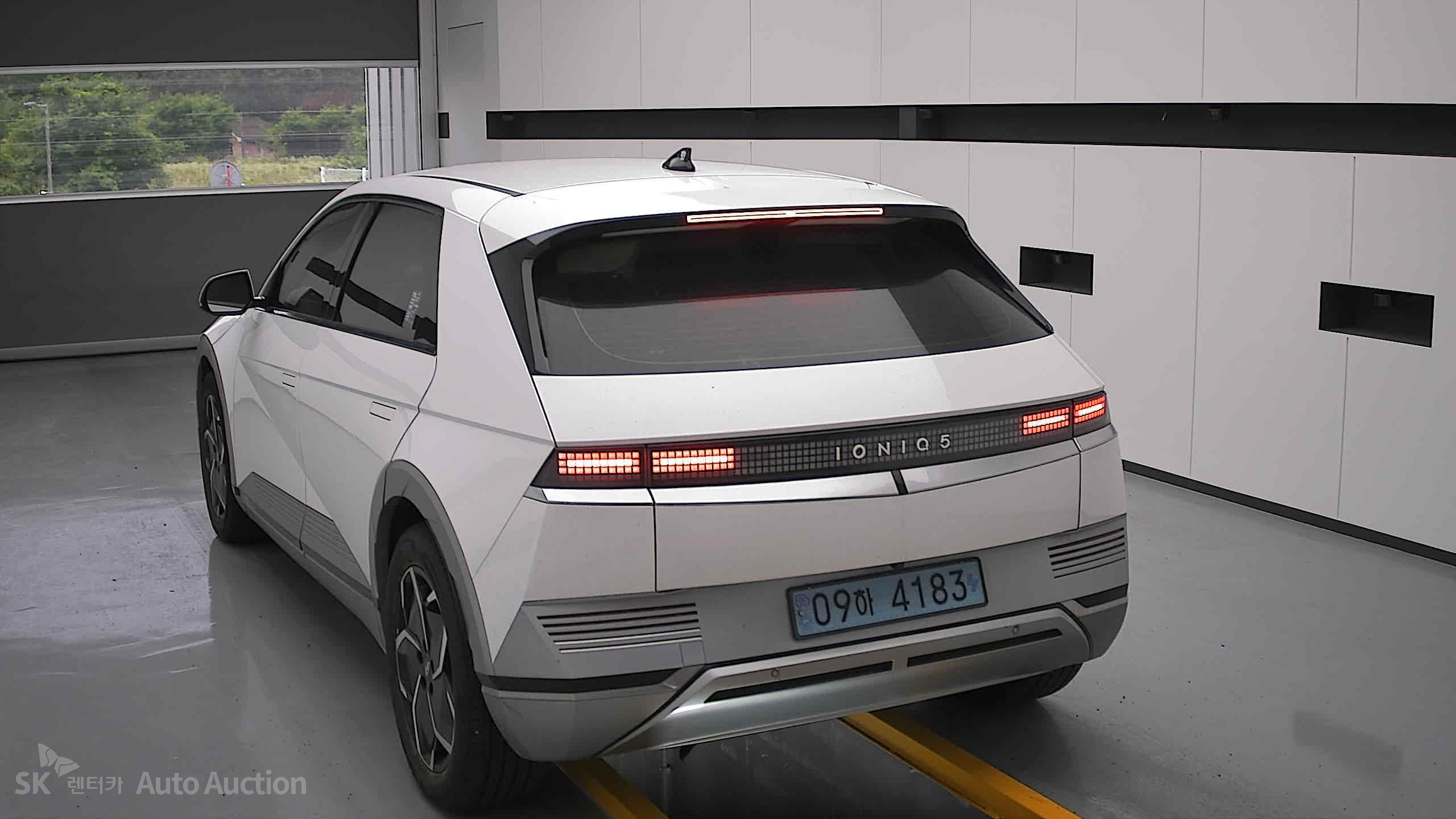 2023 - hyundai ioniq