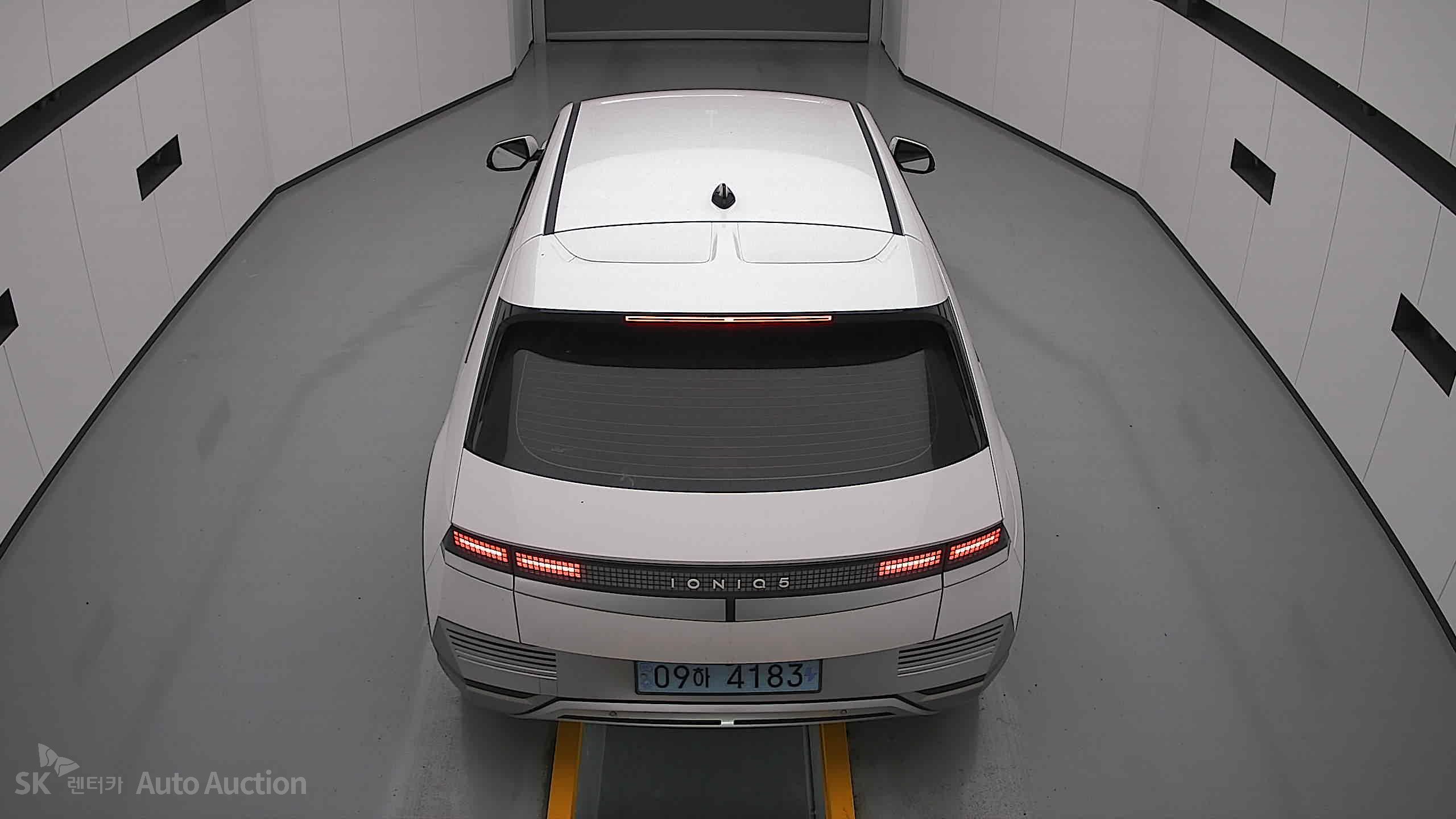 2023 - hyundai ioniq