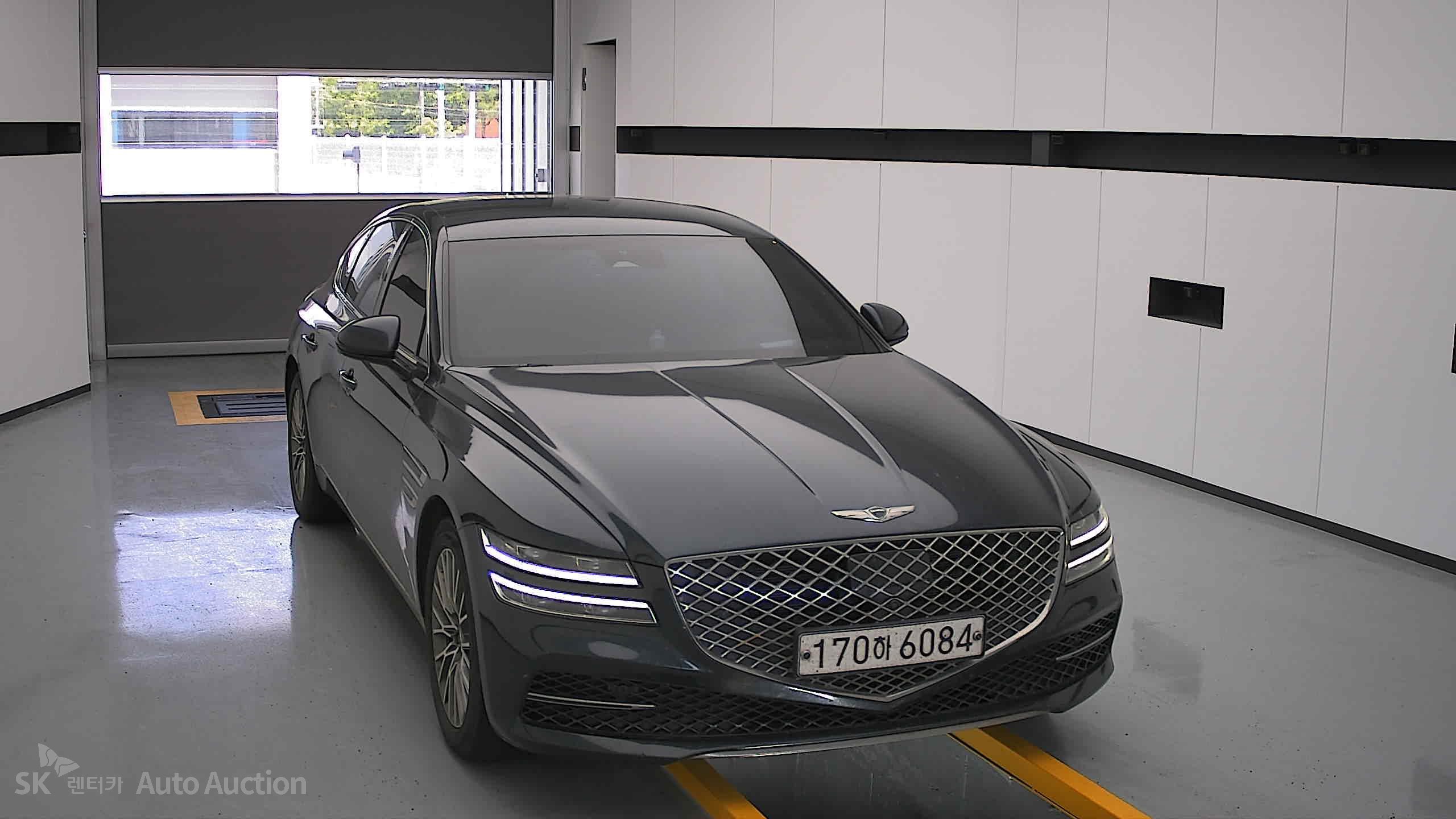 2021 - genesis g80