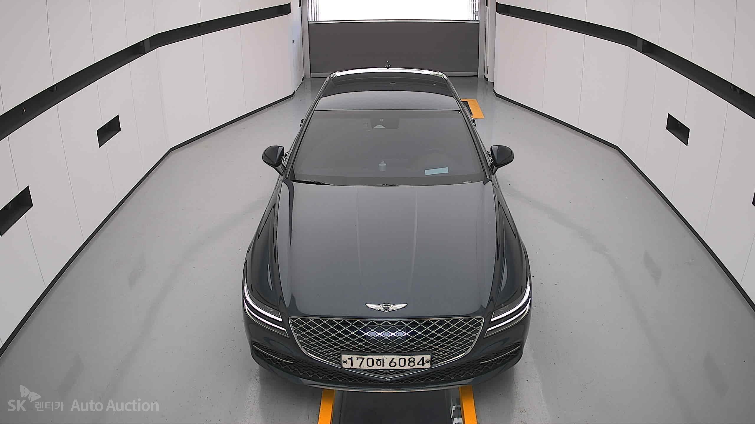2021 - genesis g80