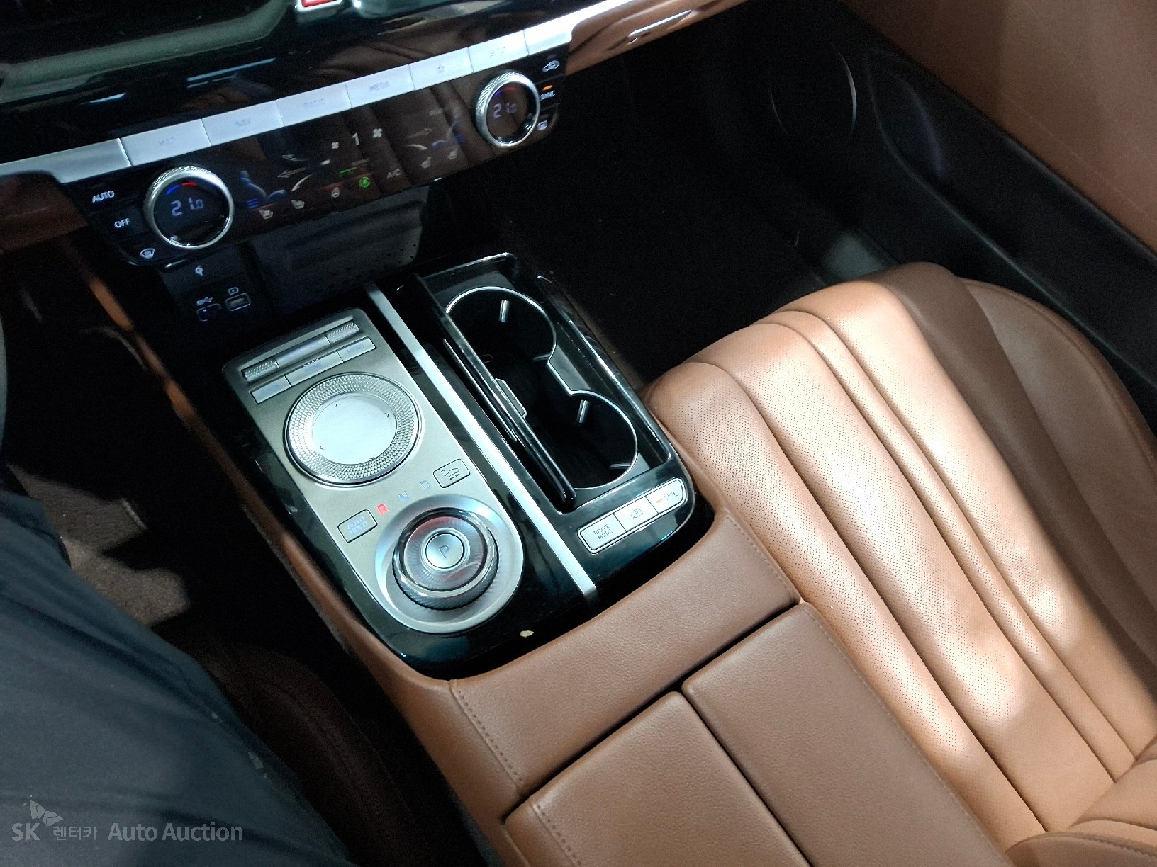 2021 - genesis g80