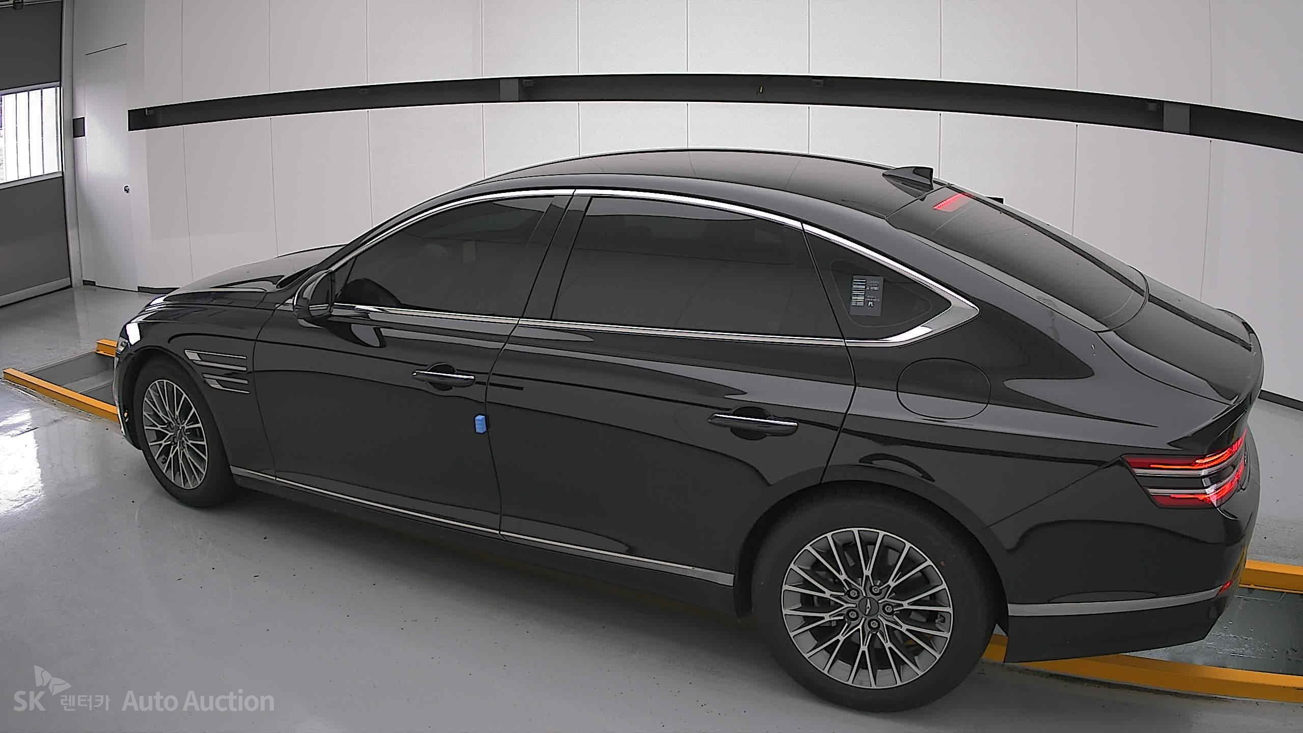 2022 - genesis g80