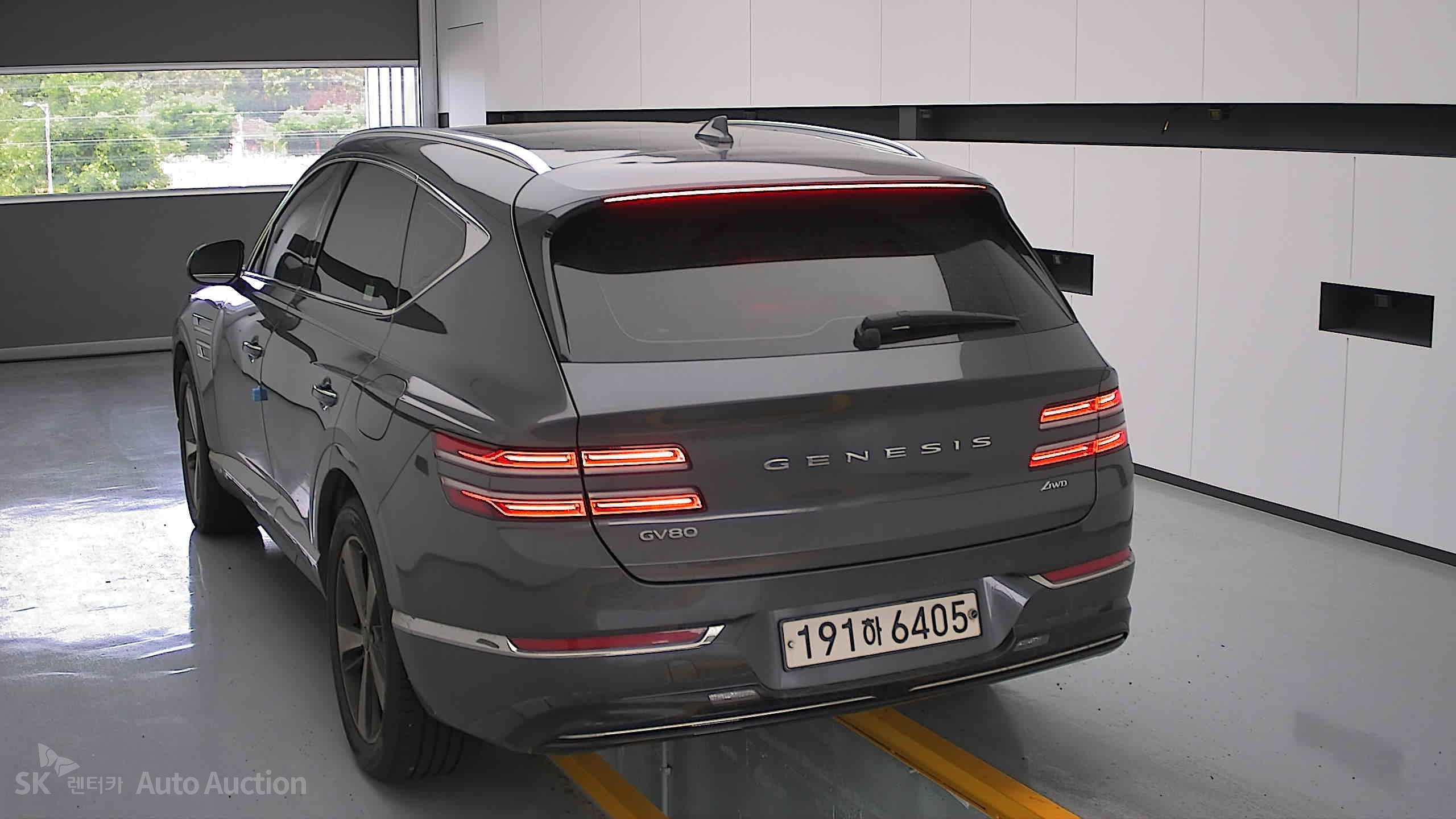 2022 - genesis gv80