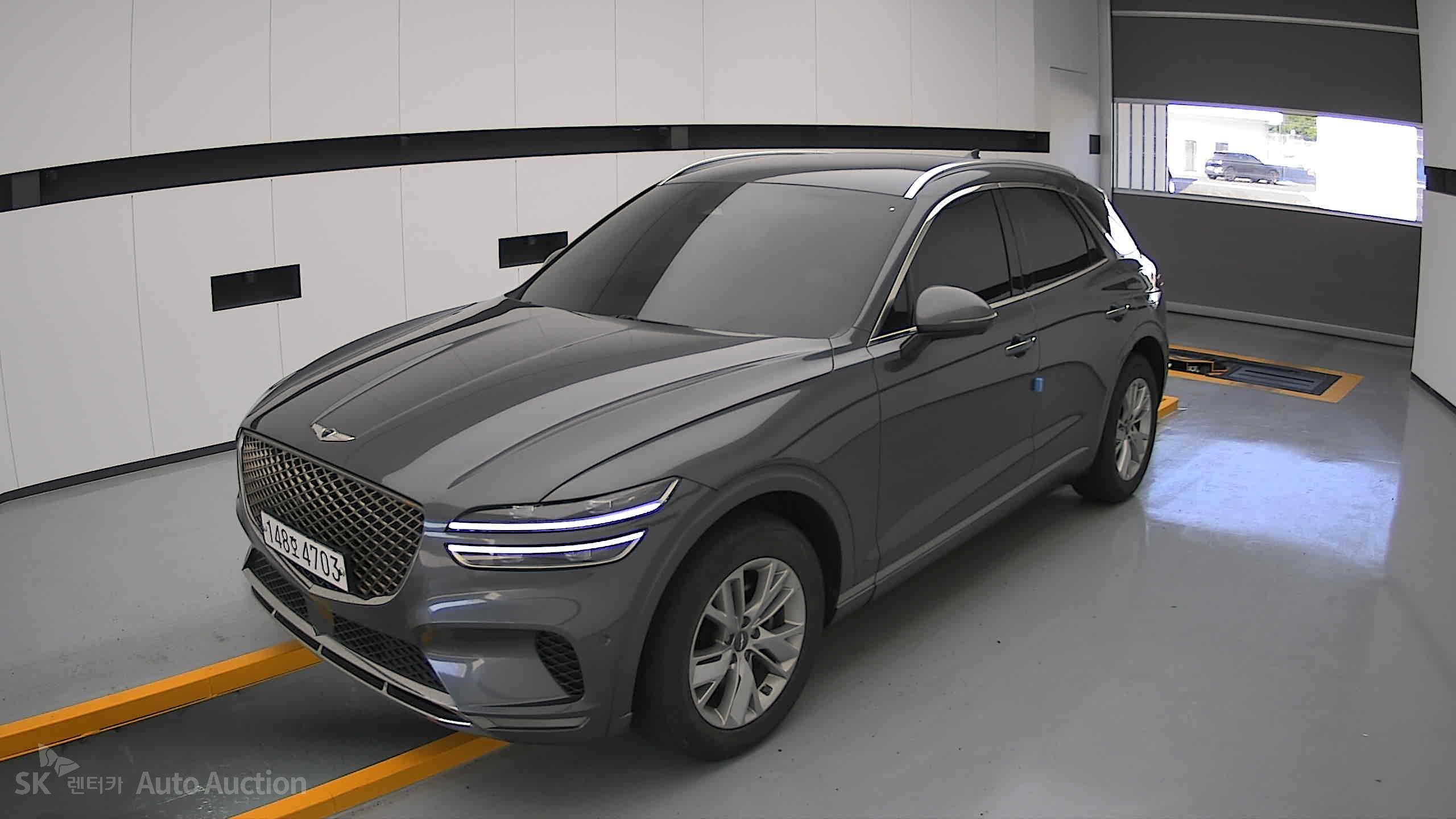 2021 - genesis gv70