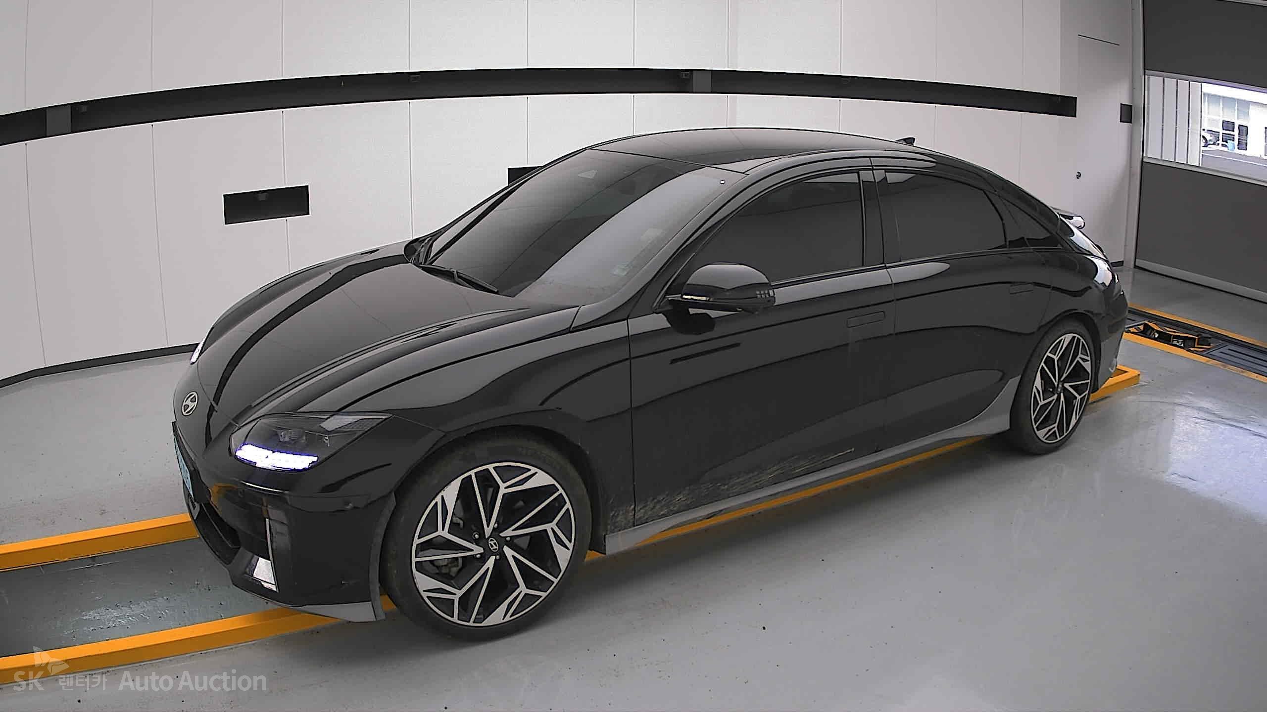 2023 - hyundai ioniq