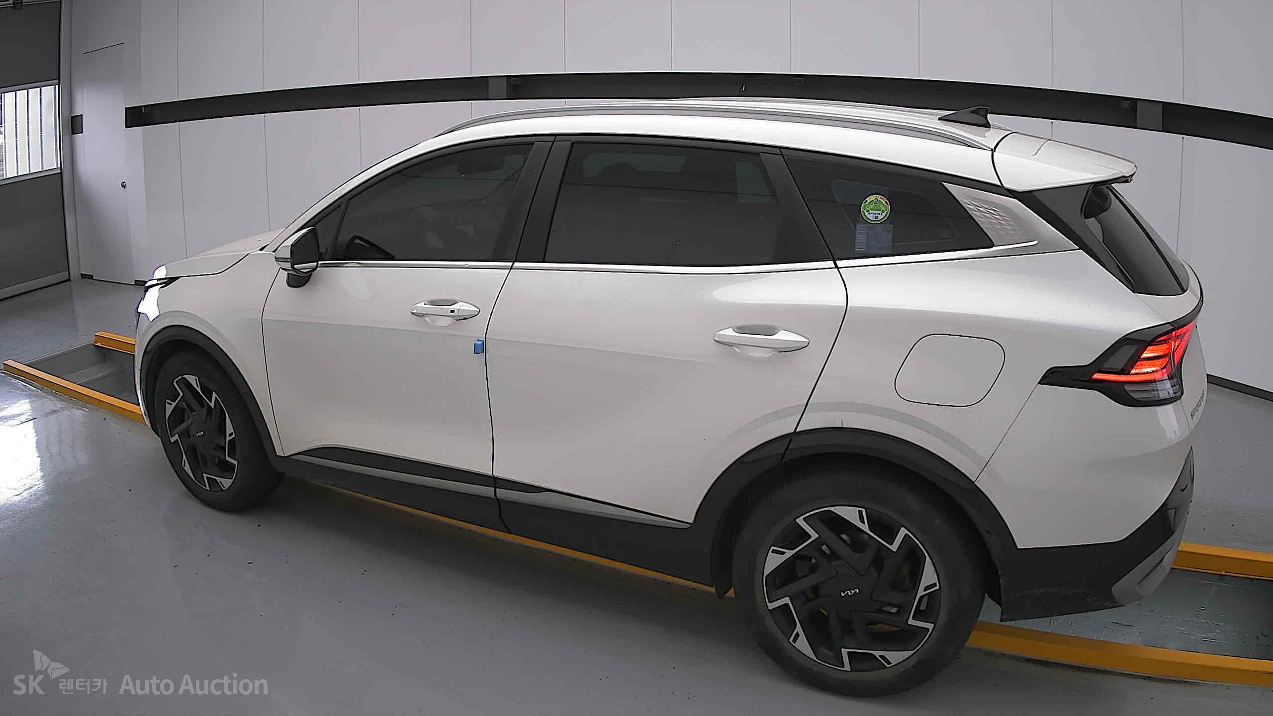 2022 - kia sportage