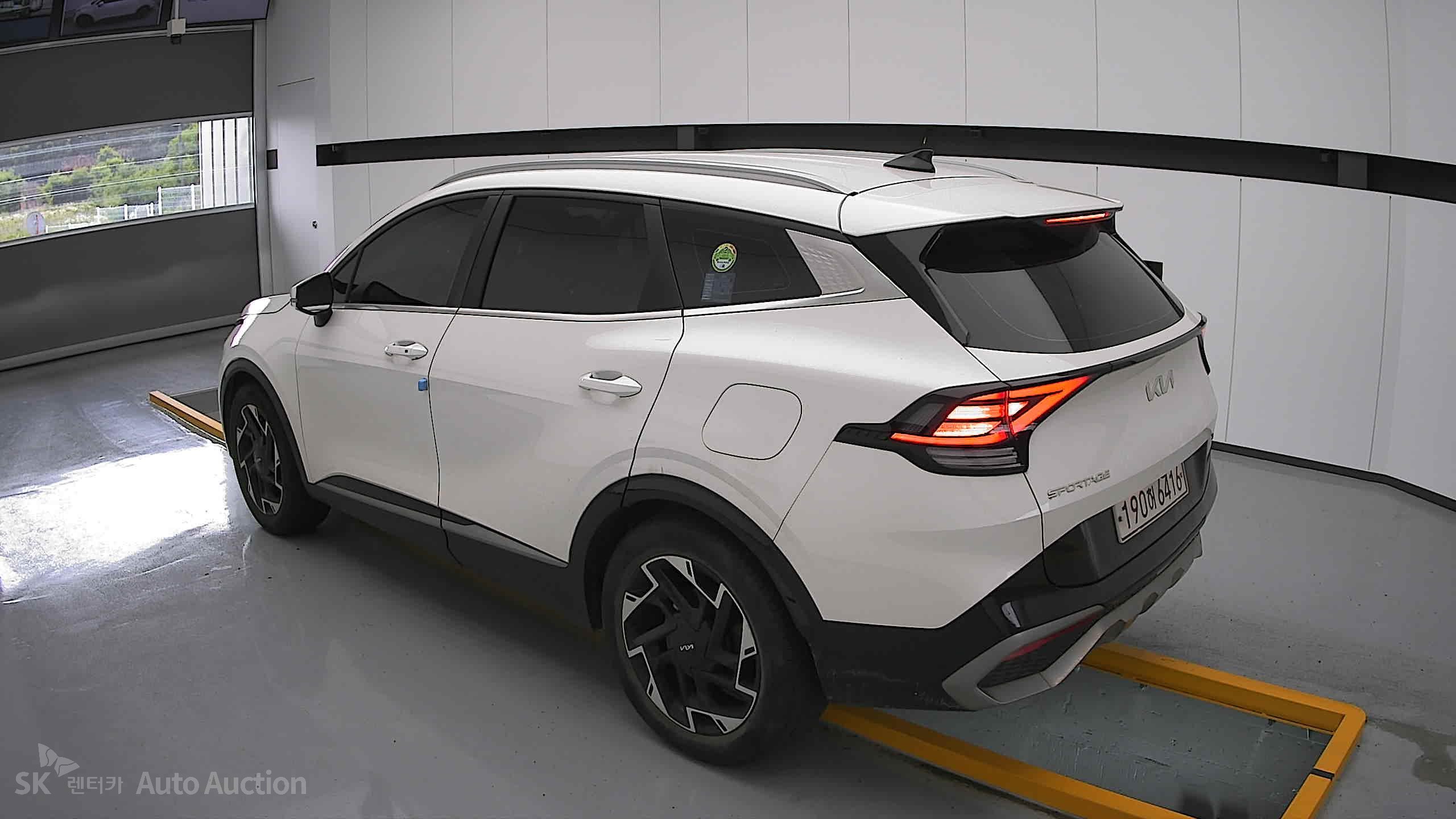 2022 - kia sportage