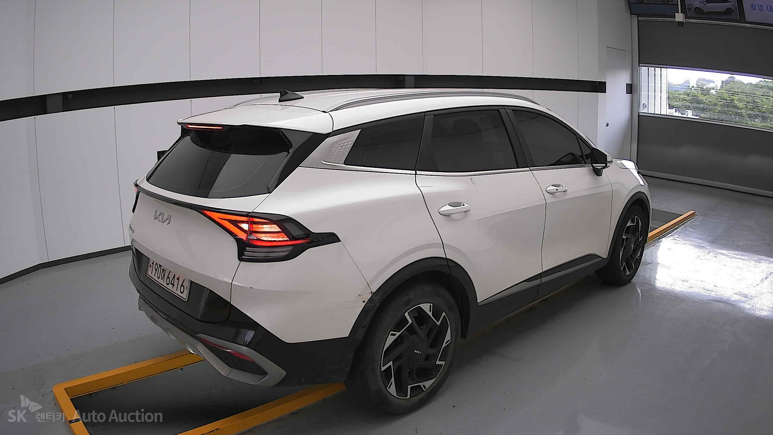 2022 - kia sportage